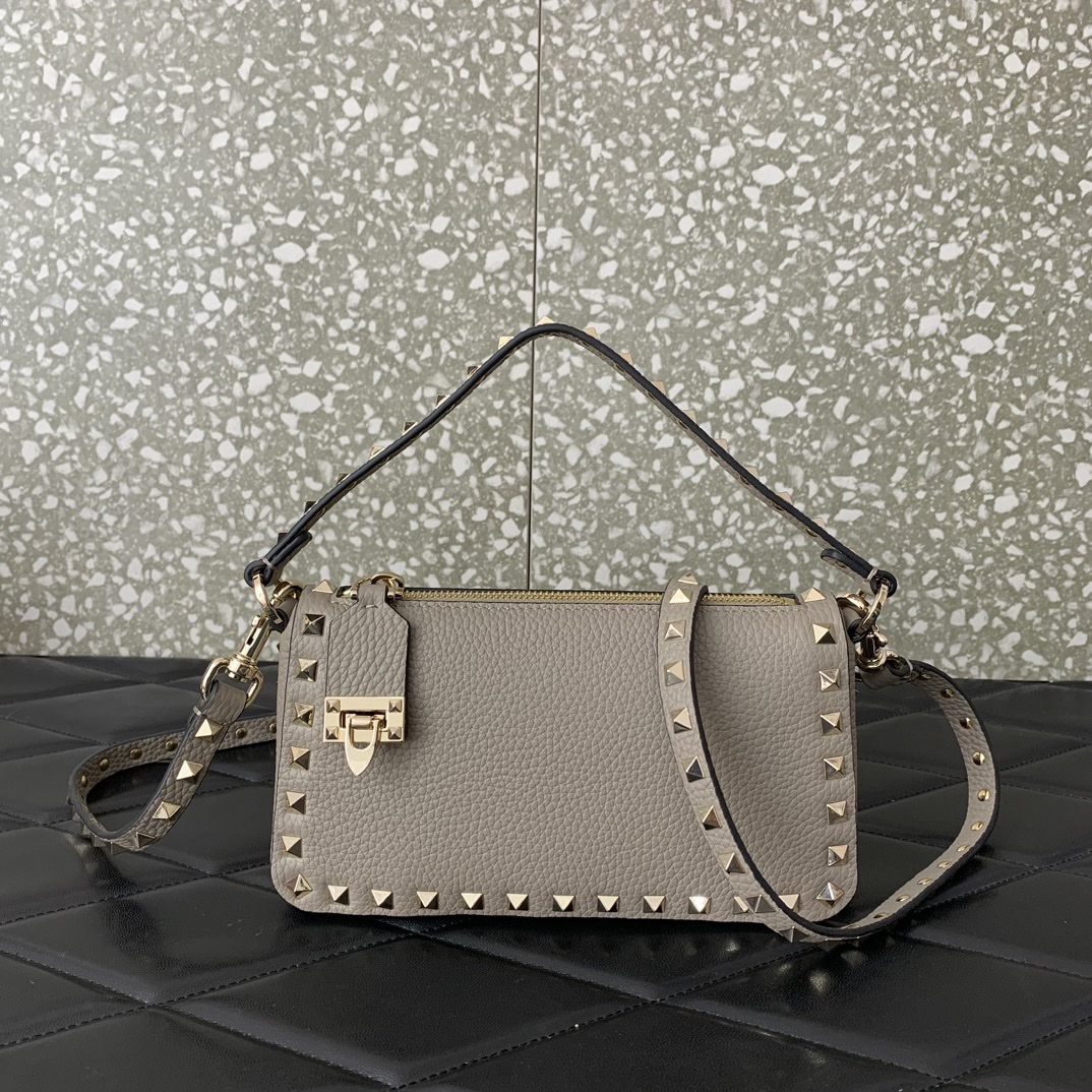 Bagsaaa Va1e*ntin0 Garavani Small Rockstud Grainy Calfskin Crossbody Bag Grey - 19x13x7cm