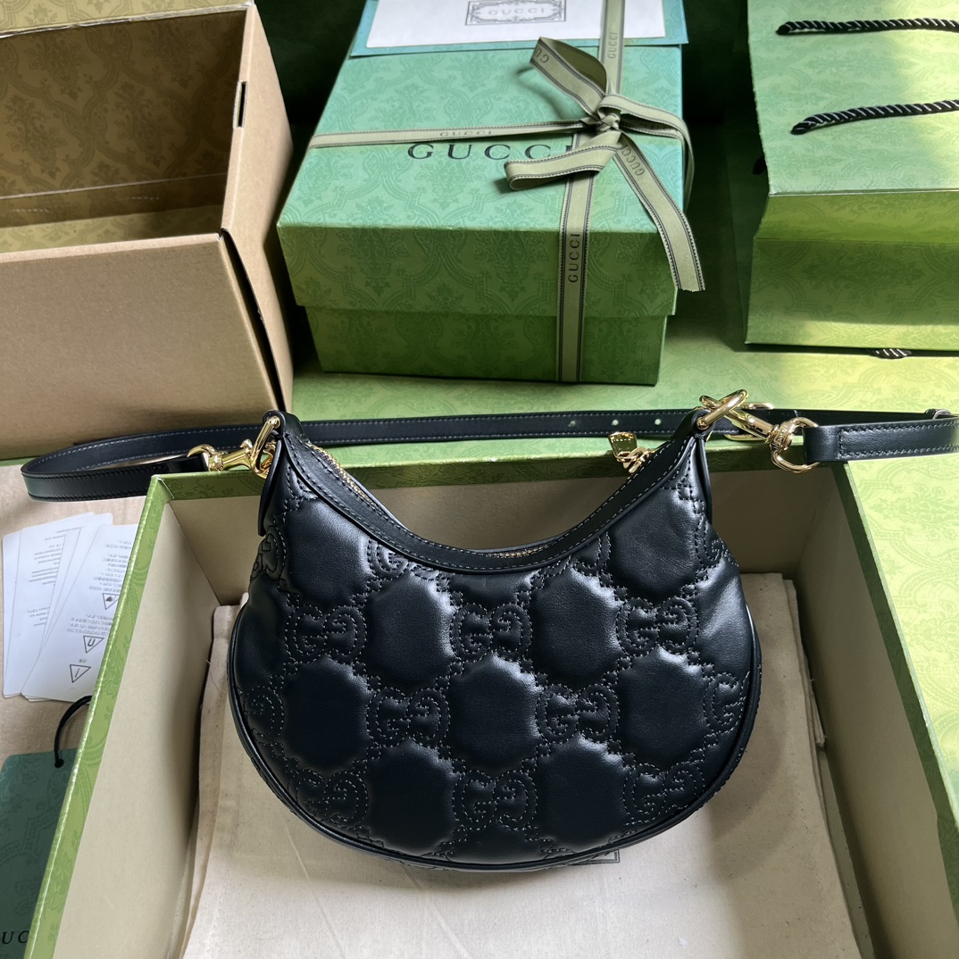 Bagsaaa Gvc*1 GG Matelassé Mini Shoulder Bag Black - 21x 14x 6cm