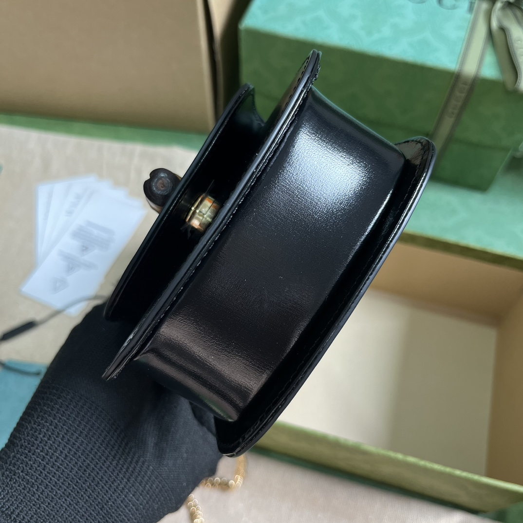 Bagsaaa Gvc*1 Bamboo 1947 S*per mini bag in black leather - 18.5x 12x 5.5cm