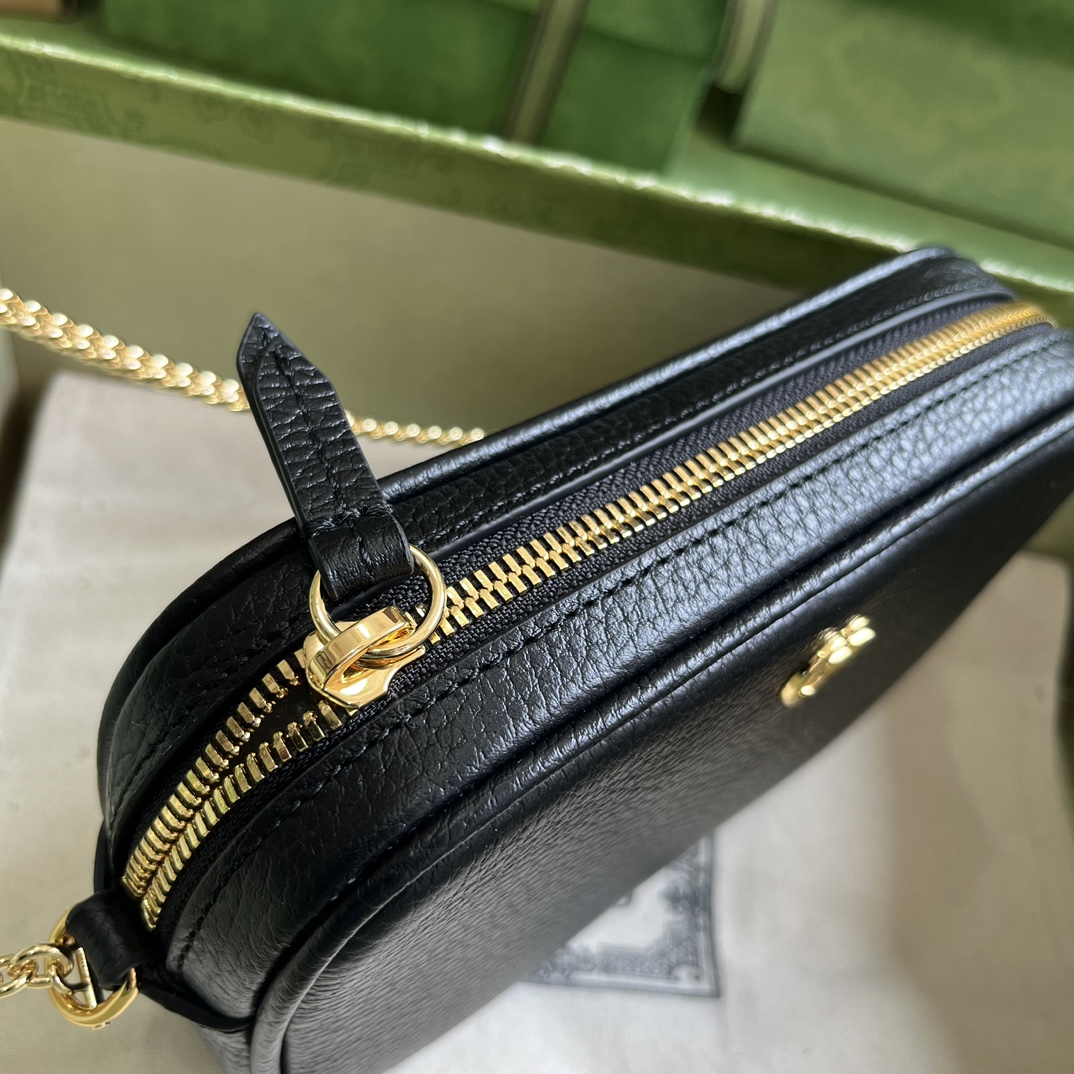 Bagsaaa Gvc*1 GG Marmont mini shoulder bag in Black Leather - 11x 18.5x 4cm