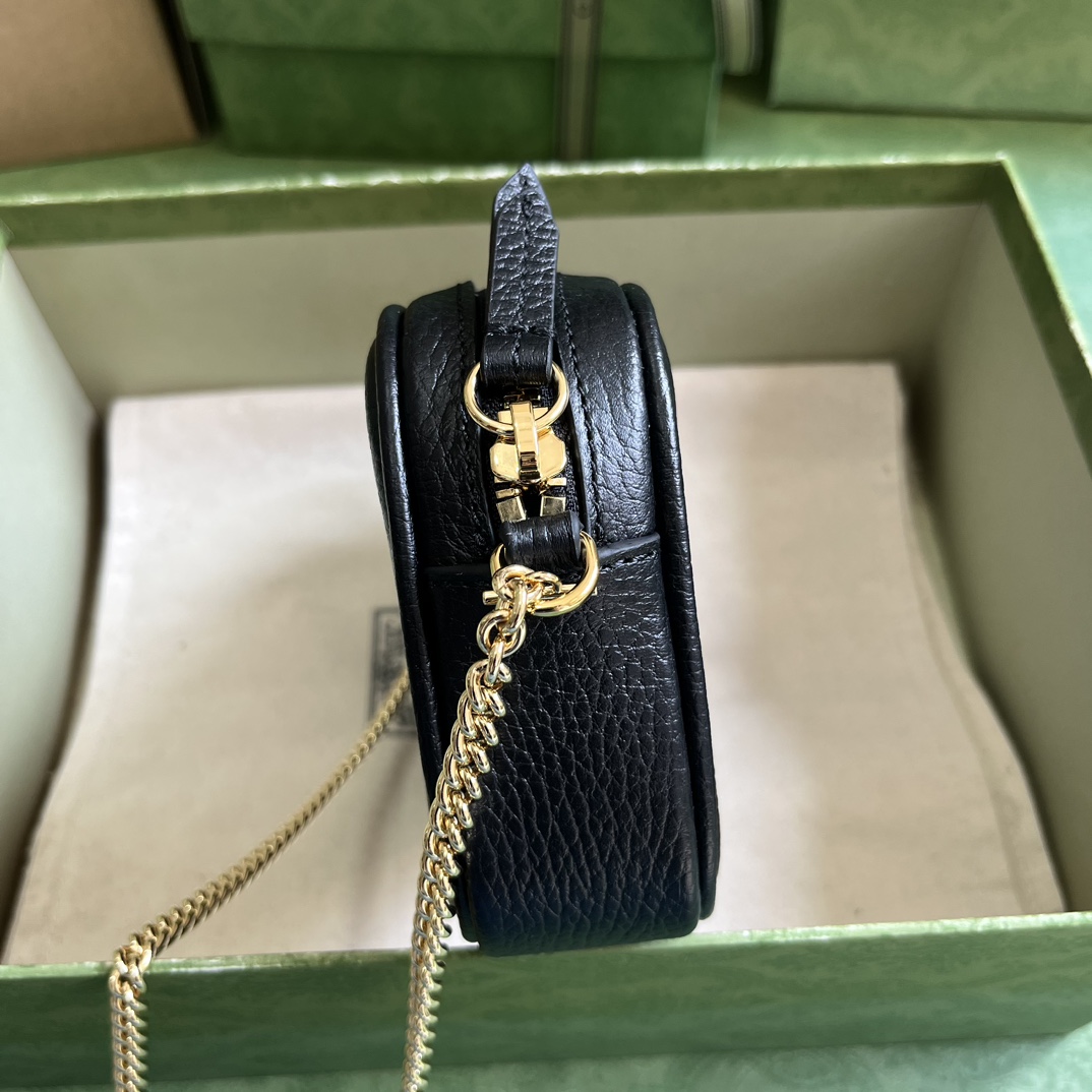 Bagsaaa Gvc*1 GG Marmont mini shoulder bag in Black Leather - 11x 18.5x 4cm