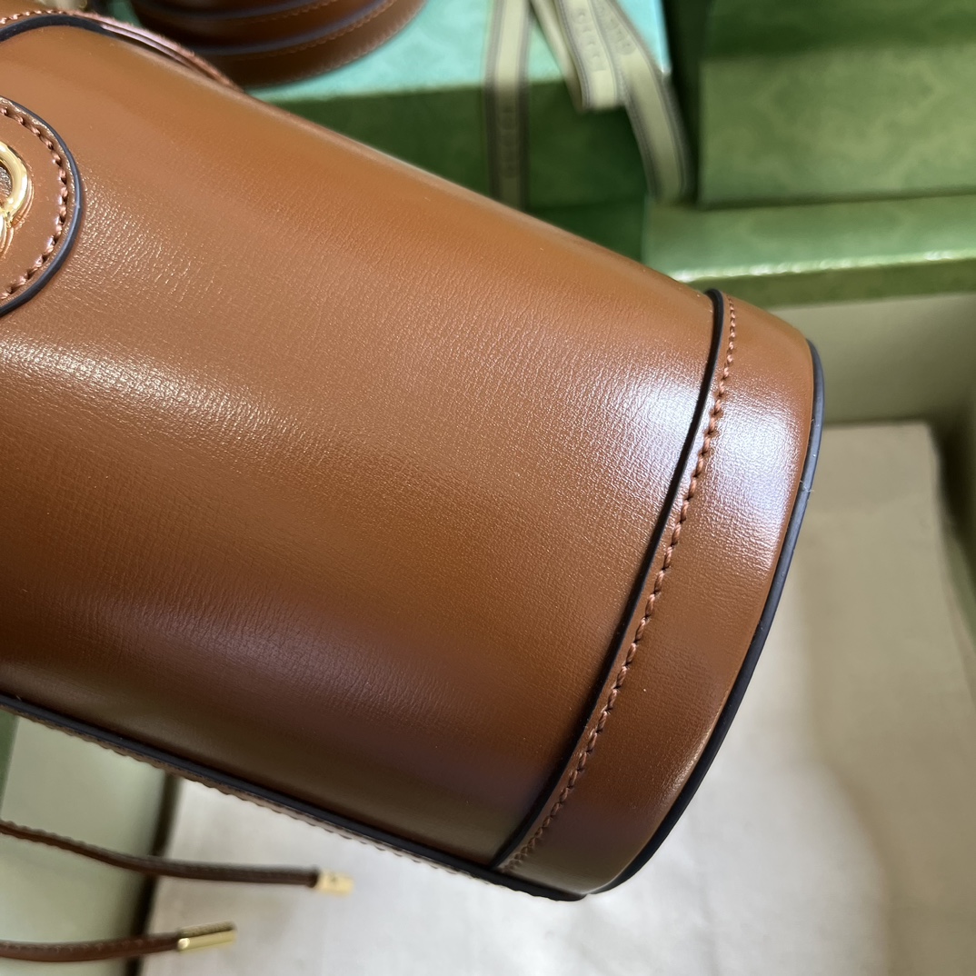 Bagsaaa Gvc*1 Ophidia mini bucket bag in Brown GG Canvas Leather - 11.5x23x8cm