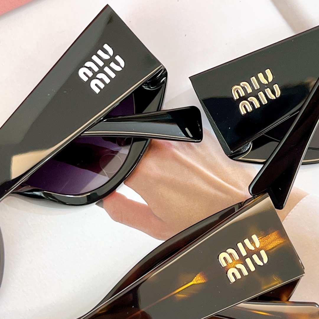 Bagsaaa M1um1u Cat Eye Sunglasses