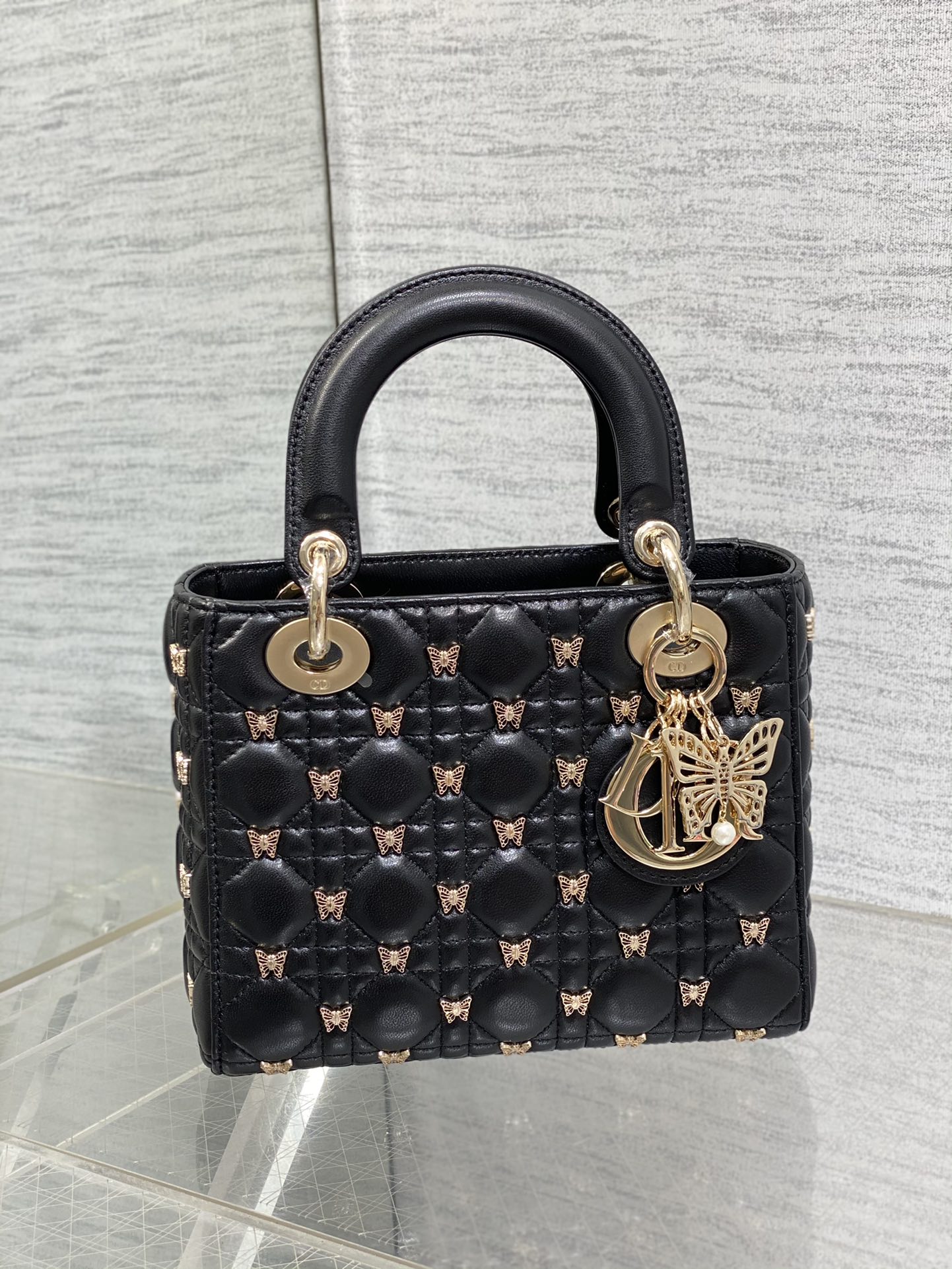 Bagsaaa D10r Small Lady Black Cannage Lambskin with Gold-Finish Butterfly Studs - 20 x 17 x 8 cm