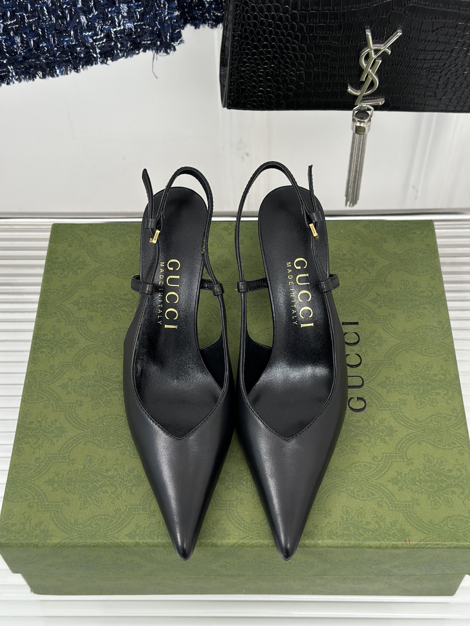 Bagsaaa Gvc*1 GG slingback pump in black leather - 10.5cm