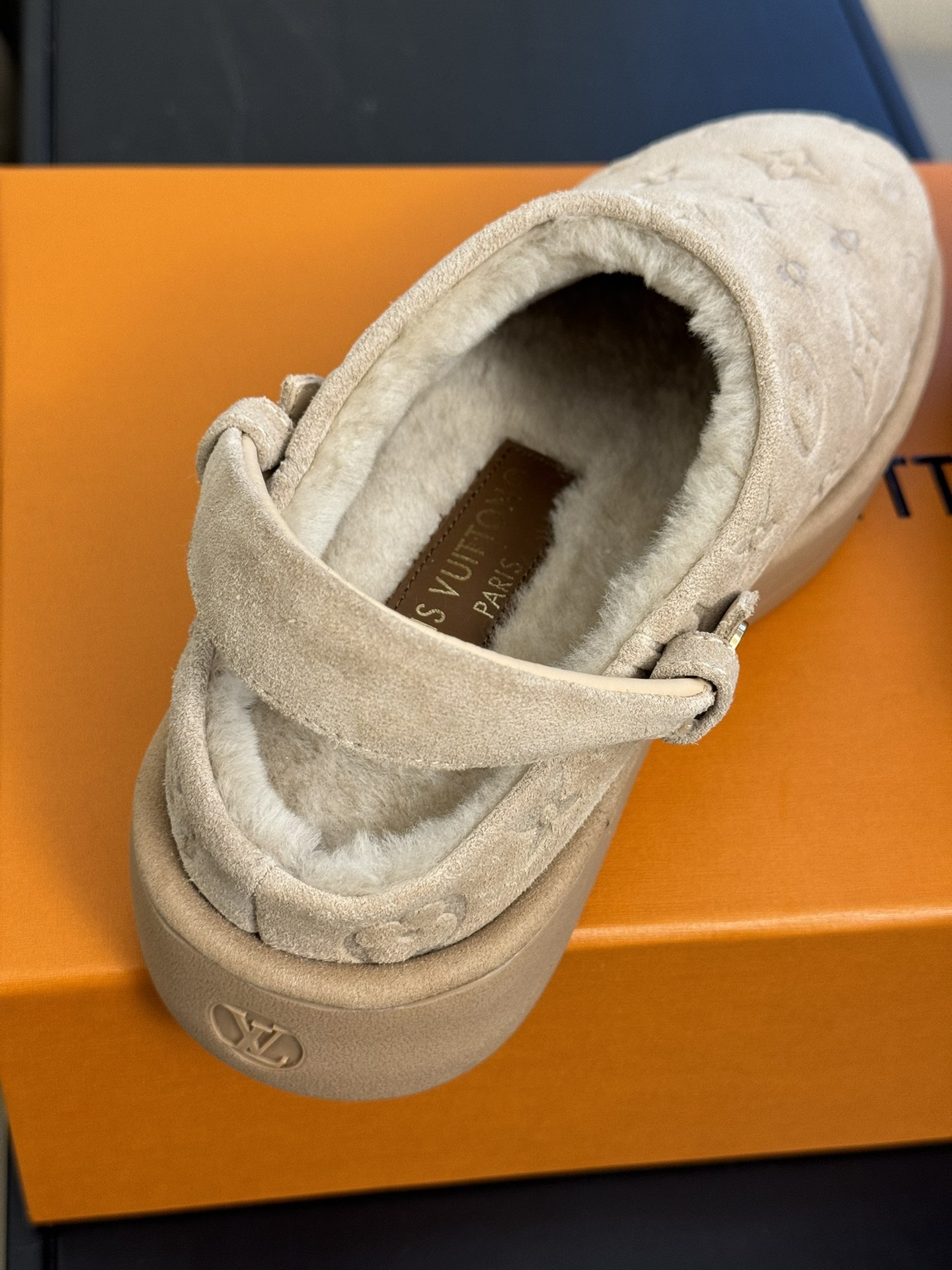 Bagsaaa L0vis Vvtt0n Aspen Platform Clog Beige