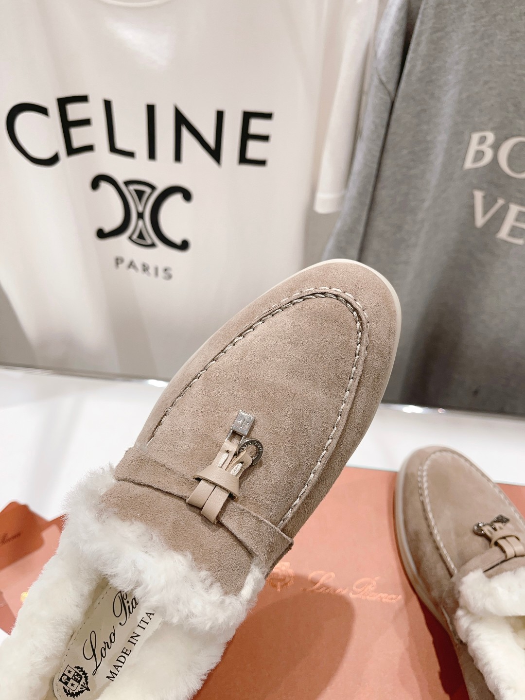 Bagsaaa L0r0 P1ana Winter Loafers Grey