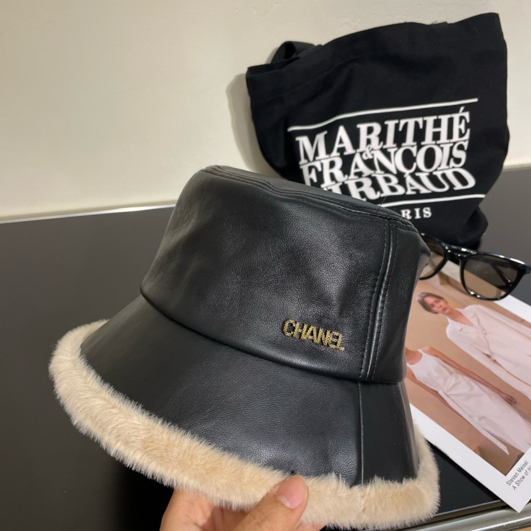 Bagsaaa Ch**el Shearling and Leather Bucket Hat