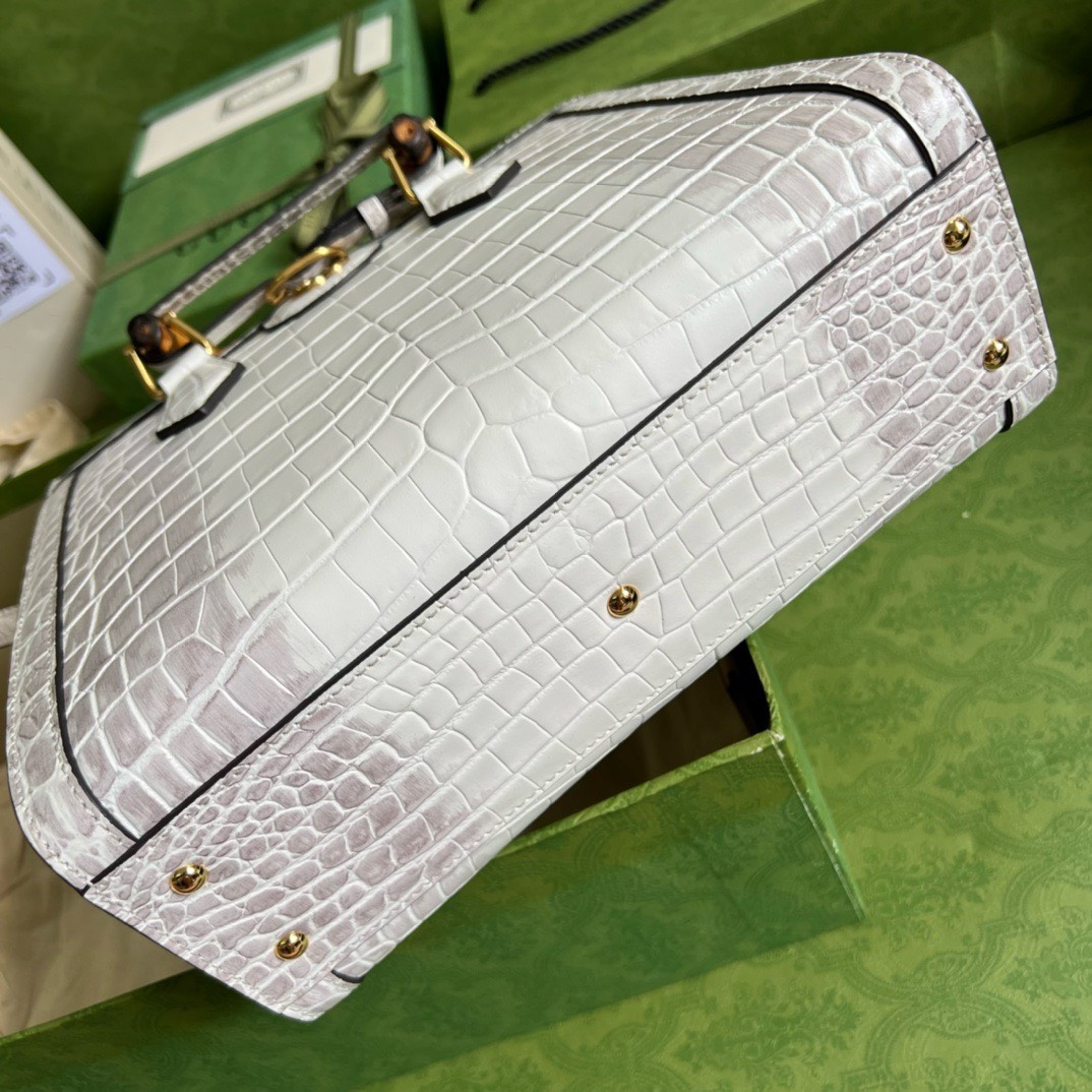 Bagsaaa Gvc*1 Diana Crocodile Leather tote bag - 27x24x11cm