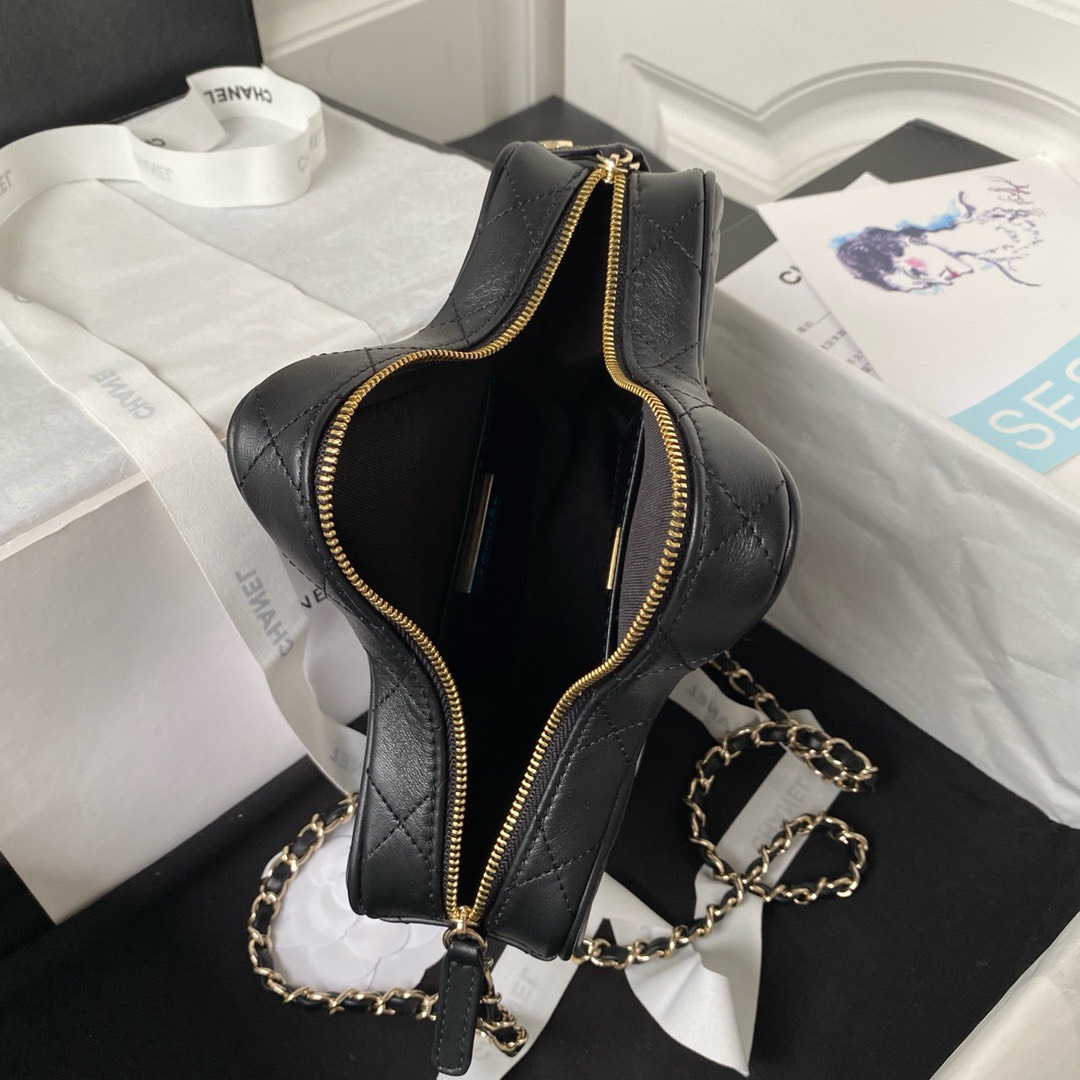 Bagsaaa Star Handbag Black - 22.5 × 22.5 × 6 cm