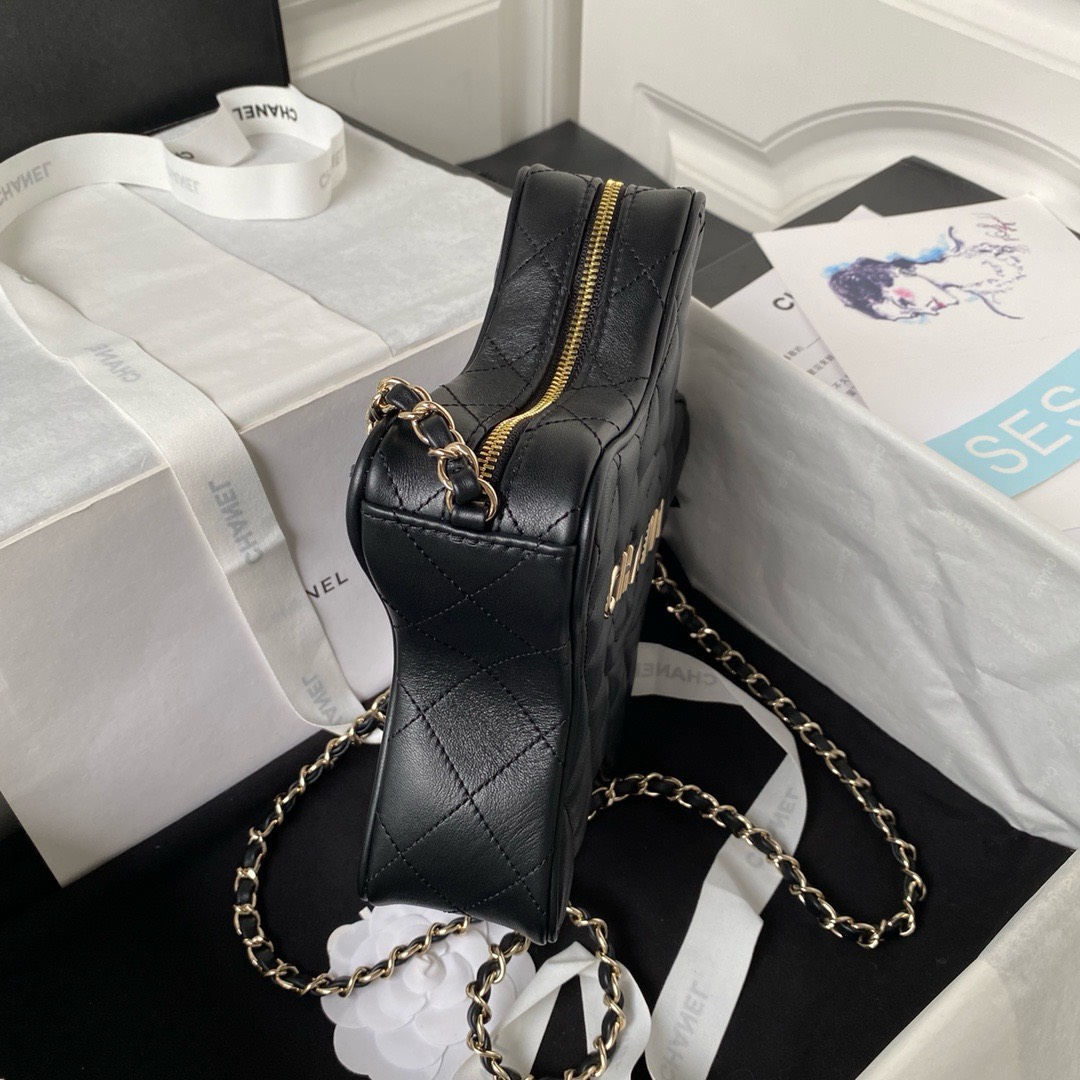 Bagsaaa Star Handbag Black - 22.5 × 22.5 × 6 cm