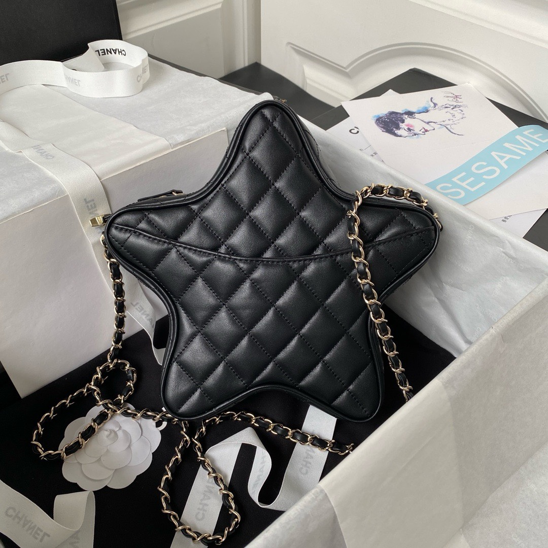 Bagsaaa Star Handbag Black - 22.5 × 22.5 × 6 cm
