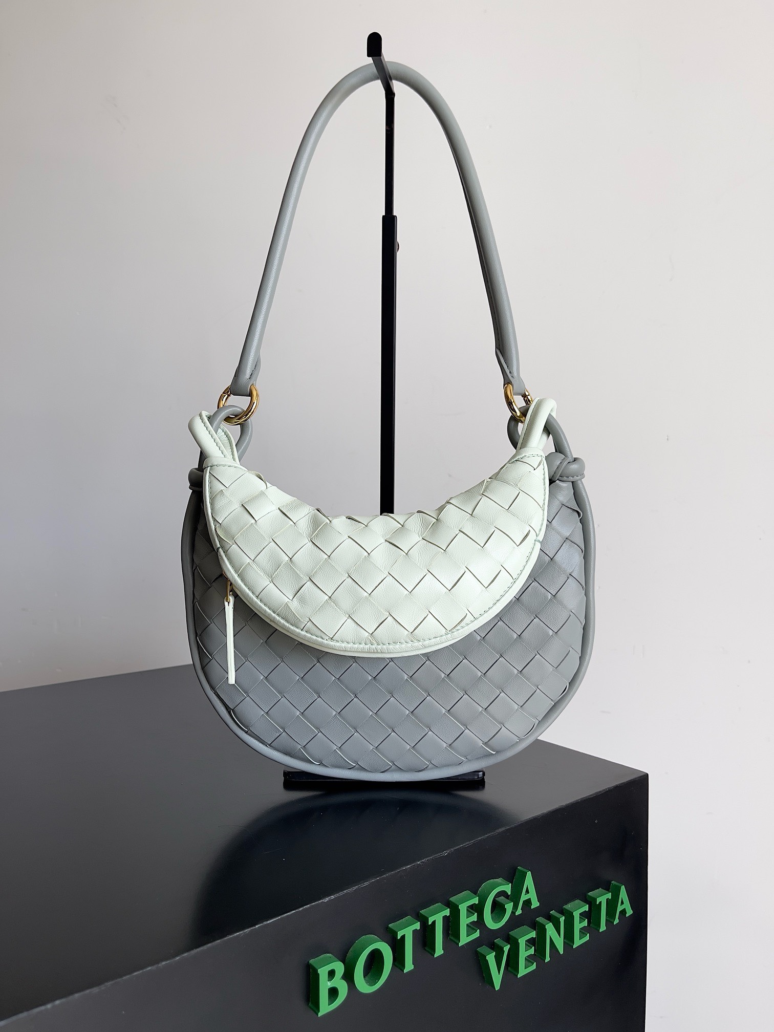 Bagsaaa B0tt*ga Ven*ta Small Gemini Grey - 24.5x7x19cm