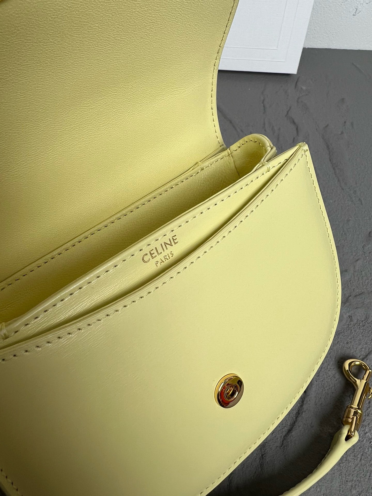 Bagsaaa Ce1i*e Mini Besace Yellow Bag - 15x.5x11x5cm