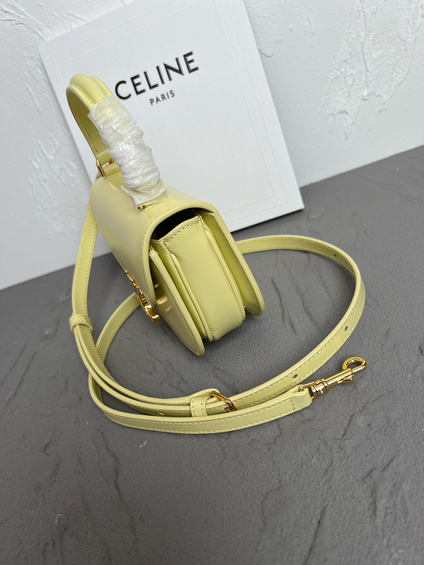 Bagsaaa Ce1i*e Mini Besace Yellow Bag - 15x.5x11x5cm