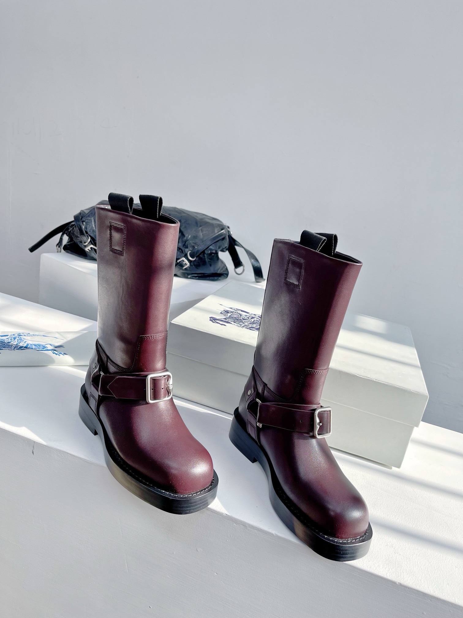 Bagsaaa Bv*b*rry Burgundy Leather Boots