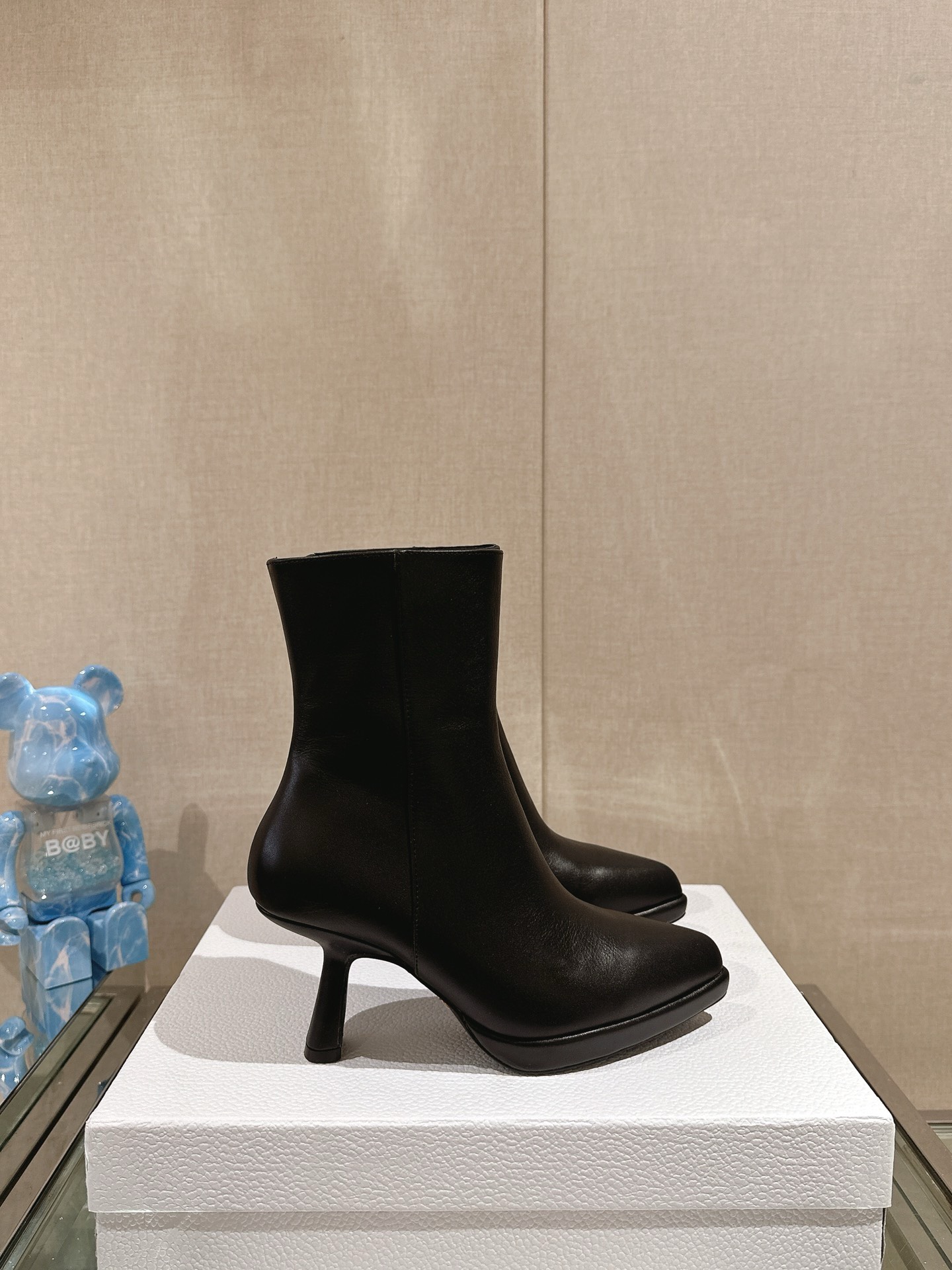 Bagsaaa D10r Ankle Leather Black Boots