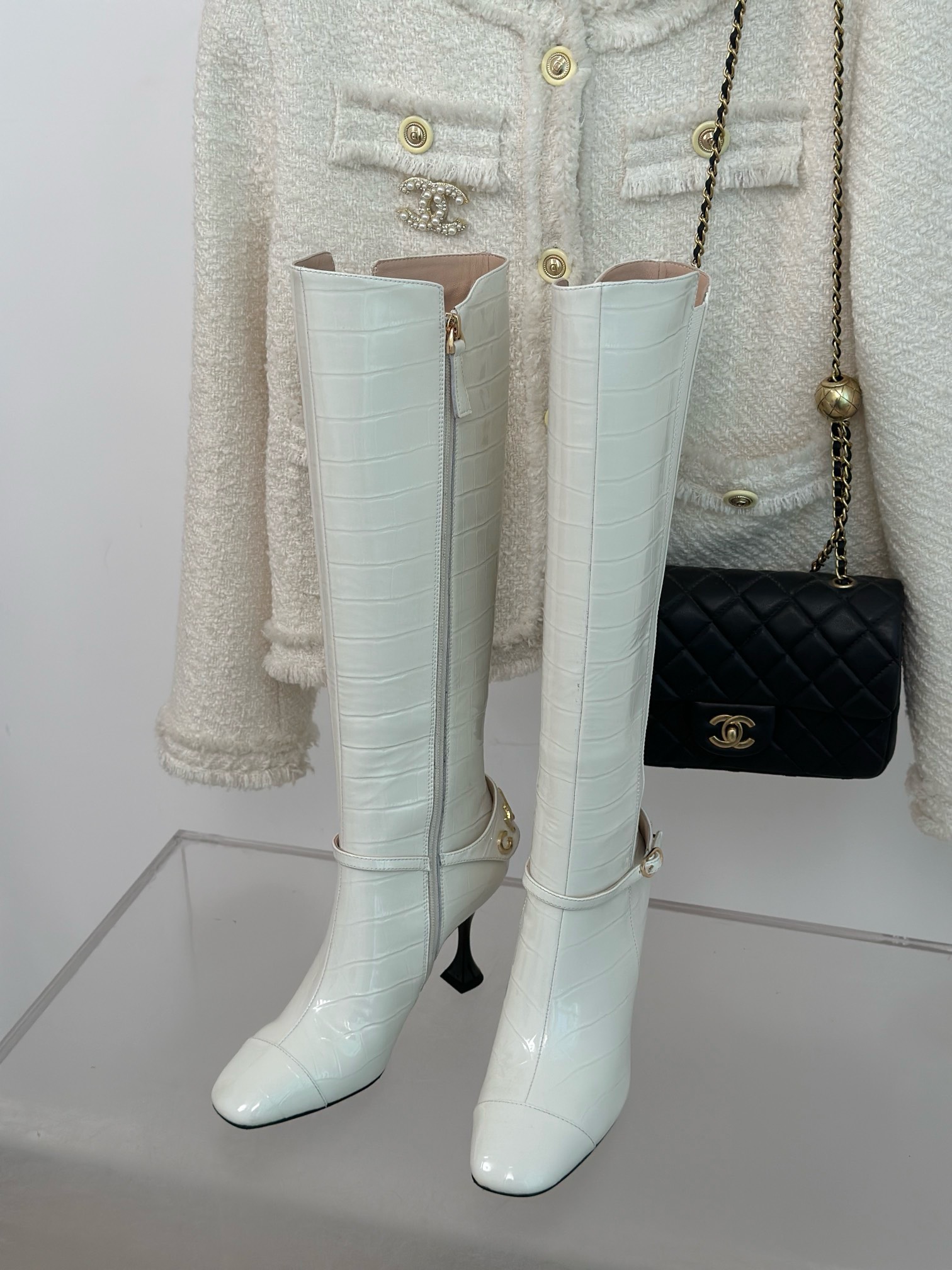 Bagsaaa Ch**el White Long Boots
