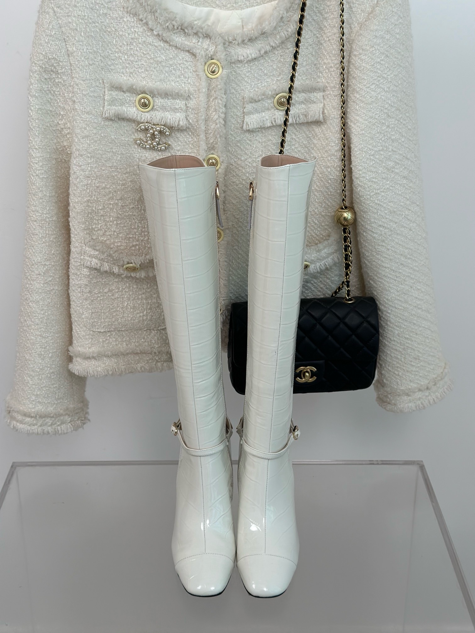 Bagsaaa Ch**el White Long Boots