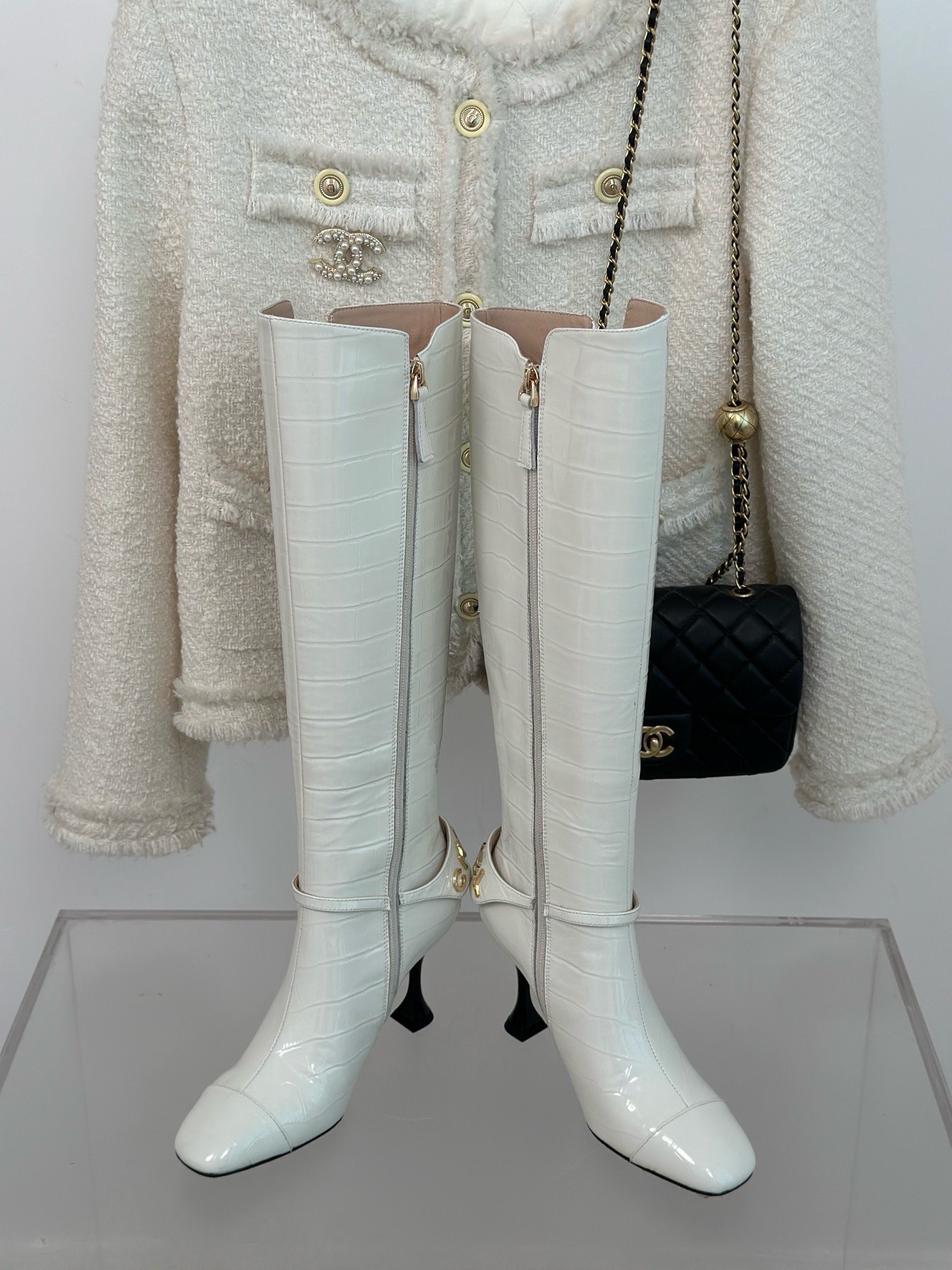 Bagsaaa Ch**el White Long Boots
