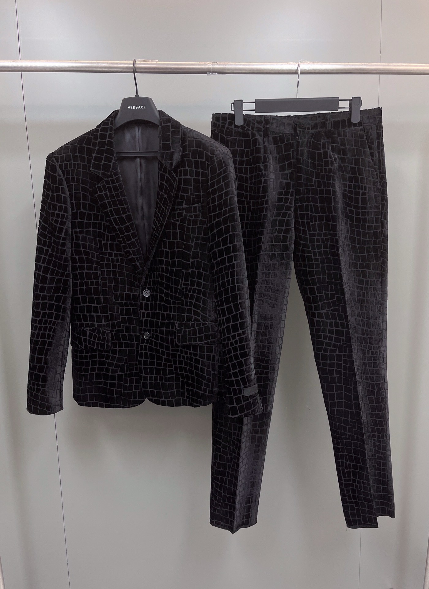 Bagsaaa Versace Men Suit Black
