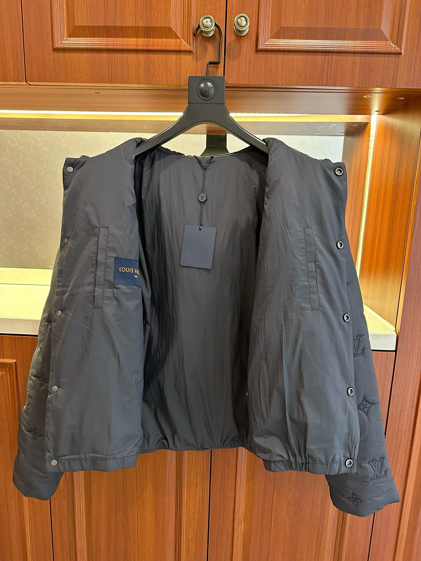 Bagsaaa L0vis Vvtt0n Quilted Jacket Black