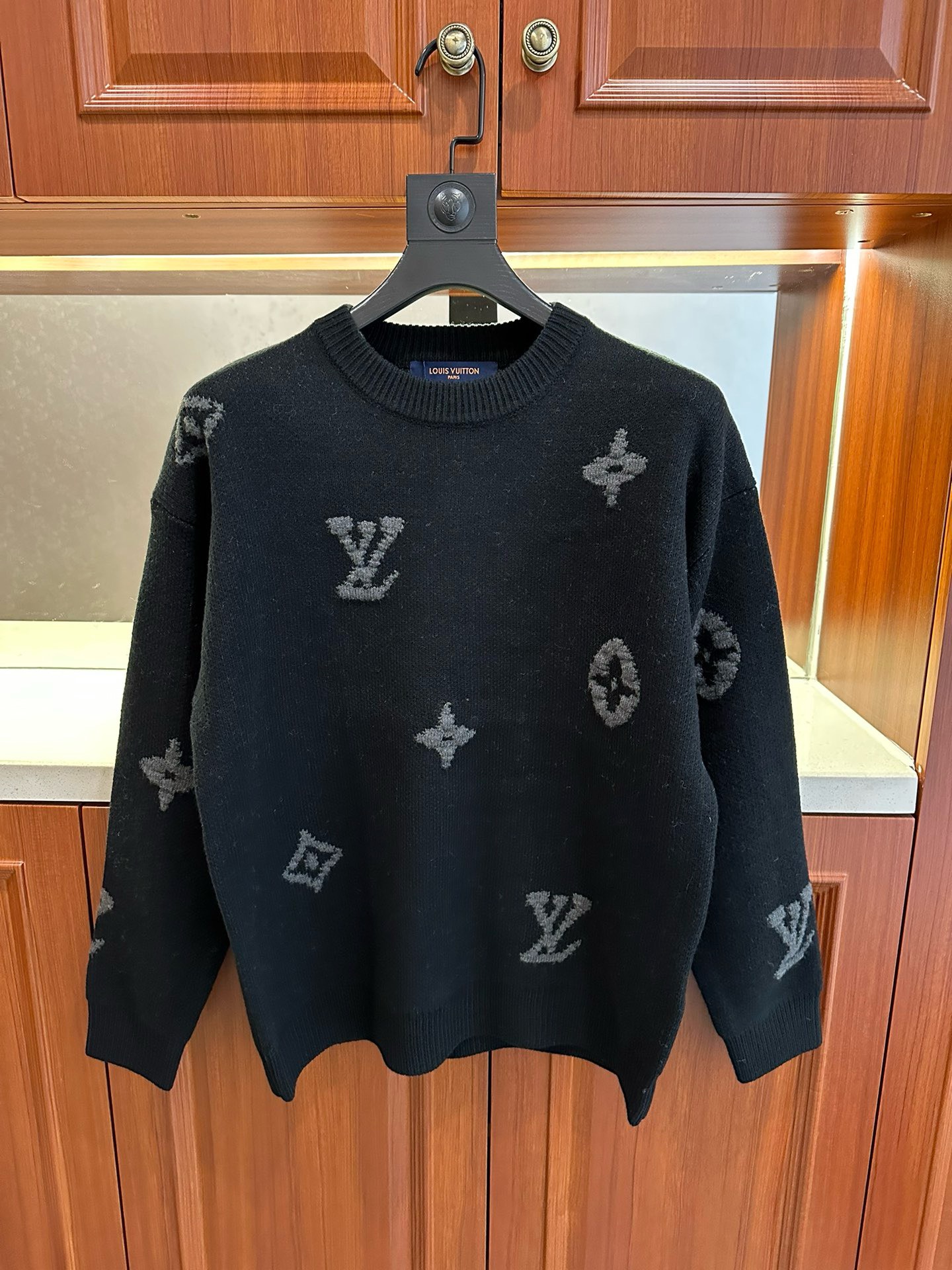 Bagsaaa L0vis Vvtt0n Sweatshirt Black LV Monogram