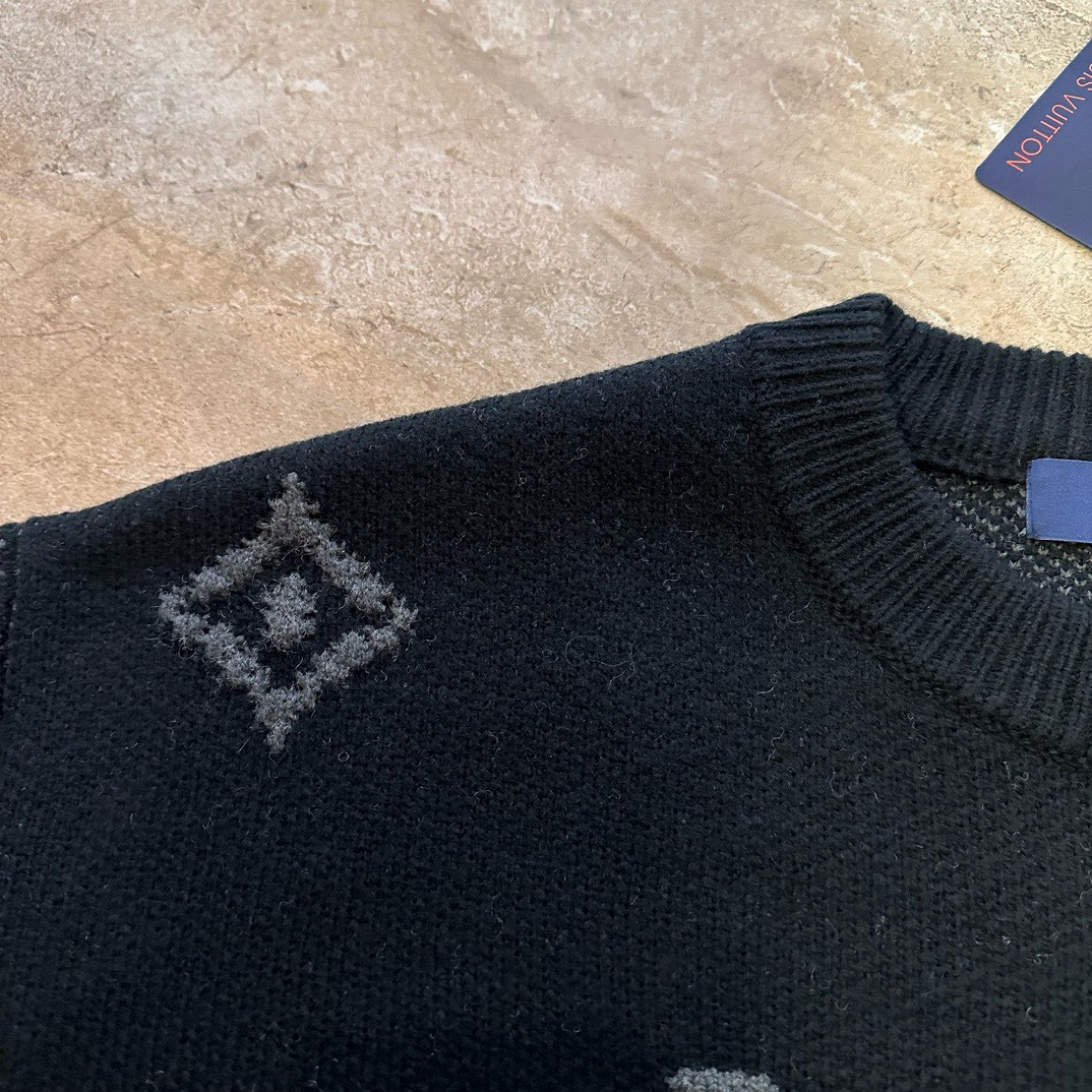 Bagsaaa L0vis Vvtt0n Sweatshirt Black LV Monogram