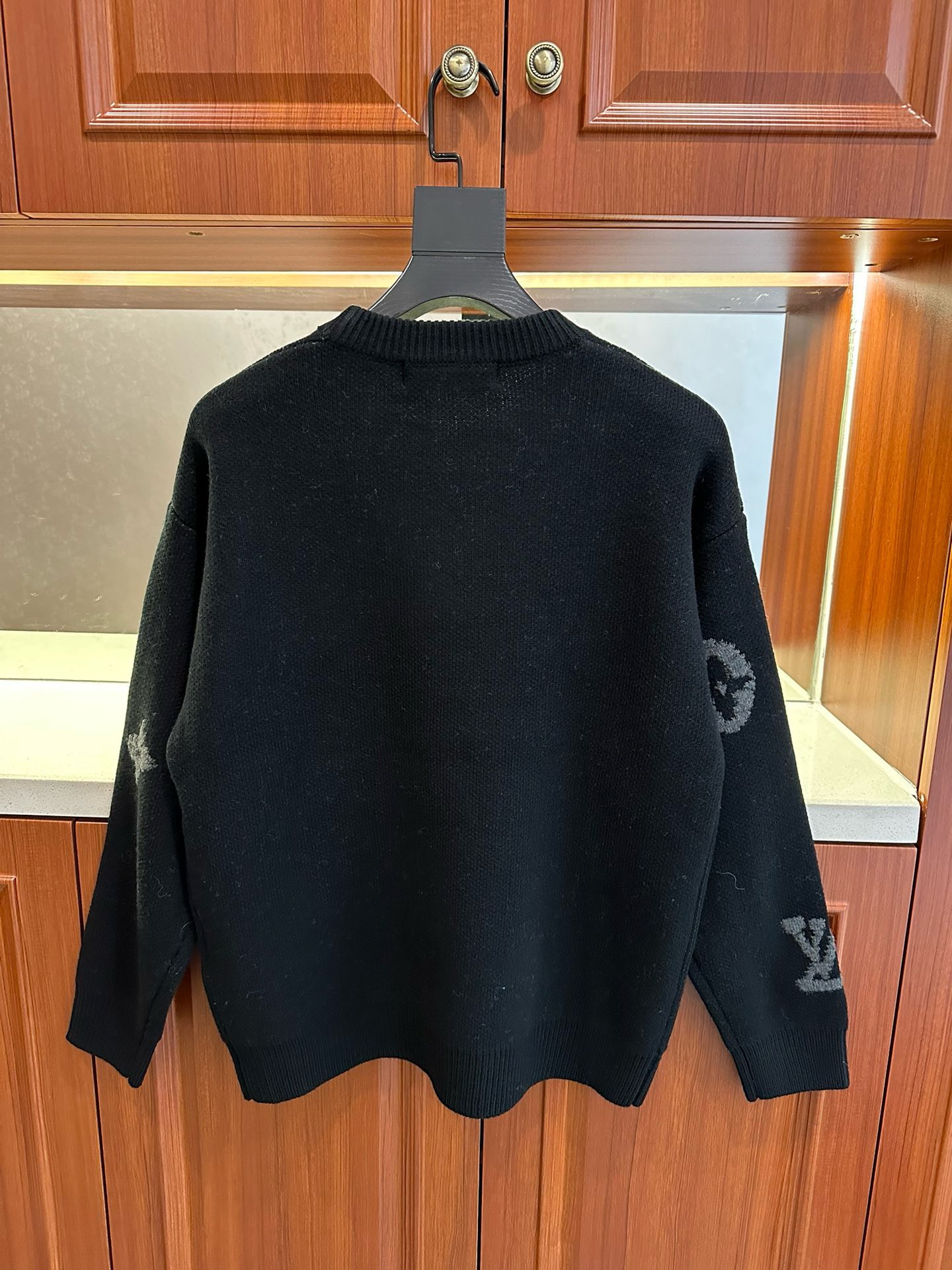 Bagsaaa L0vis Vvtt0n Sweatshirt Black LV Monogram