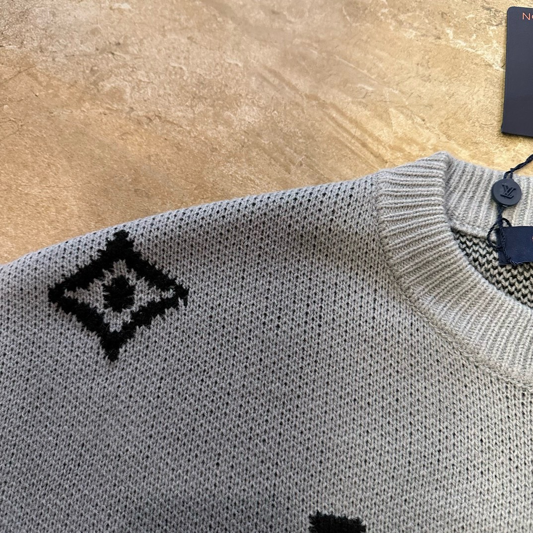 Bagsaaa L0vis Vvtt0n Sweatshirt Grey LV Monogram