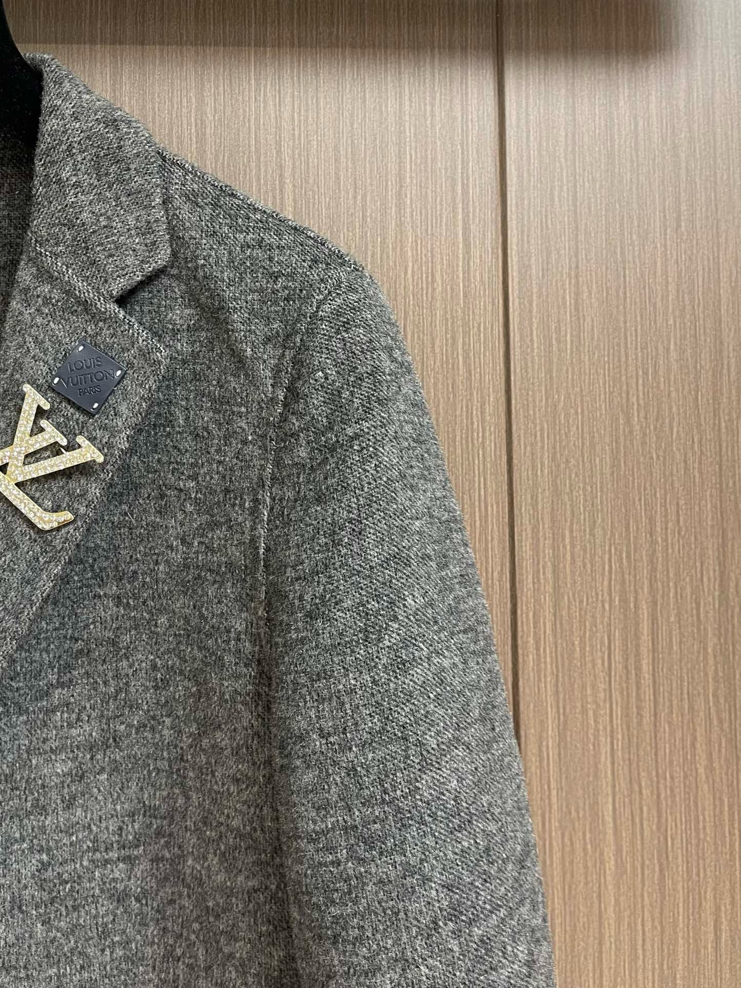 Bagsaaa L0vis Vvtt0n Men Blazer In Grey