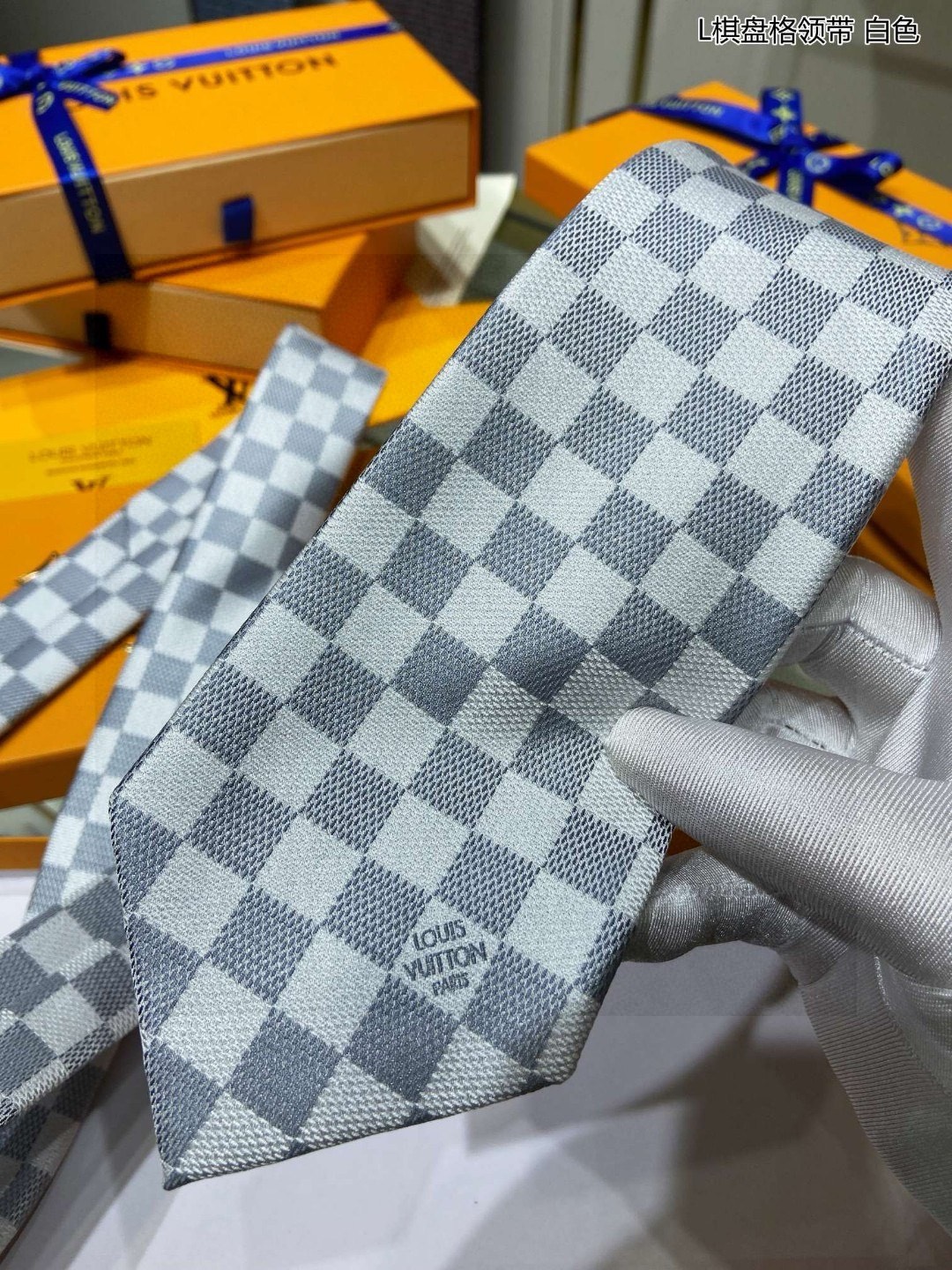 Bagsaaa L0vis Vvtt0n Damier Classique Tie In White
