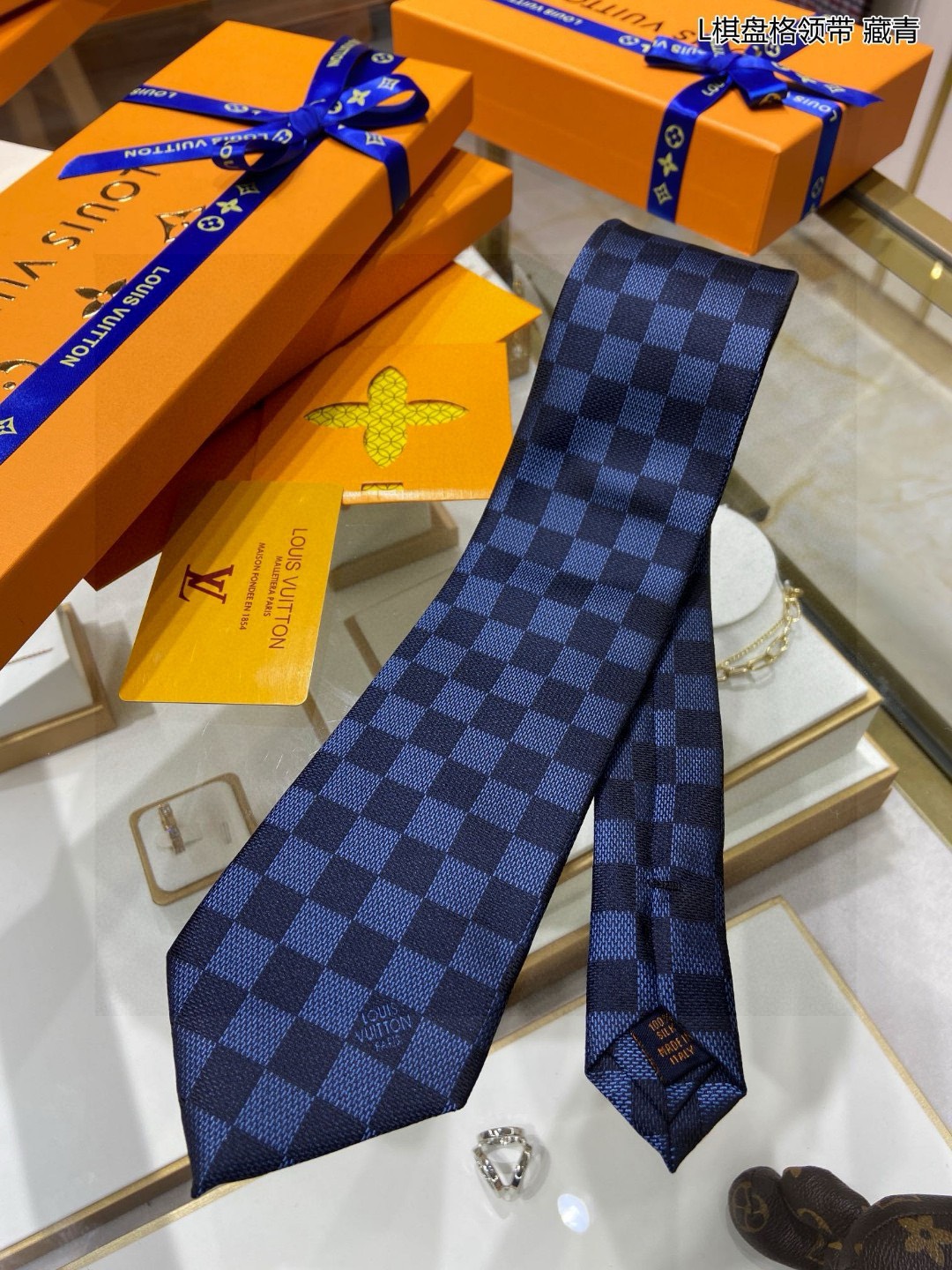 Bagsaaa L0vis Vvtt0n Damier Classique Tie In Blue