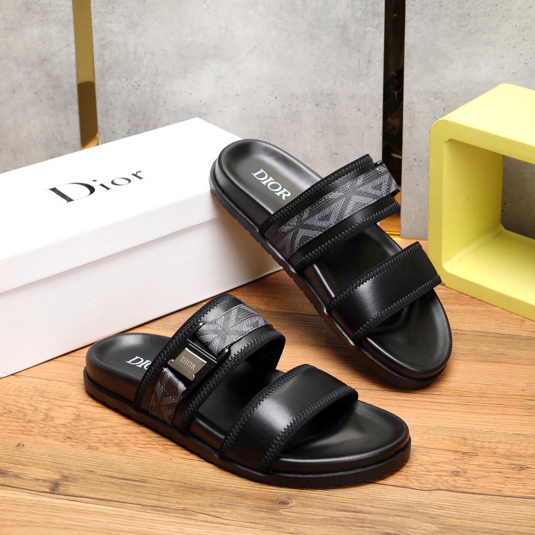 Bagsaaa D10r Black Slides