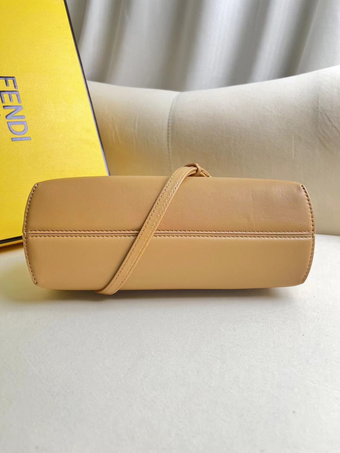 Bagsaa F**di Frist Small Beige Bag - 9.5*26*18cm