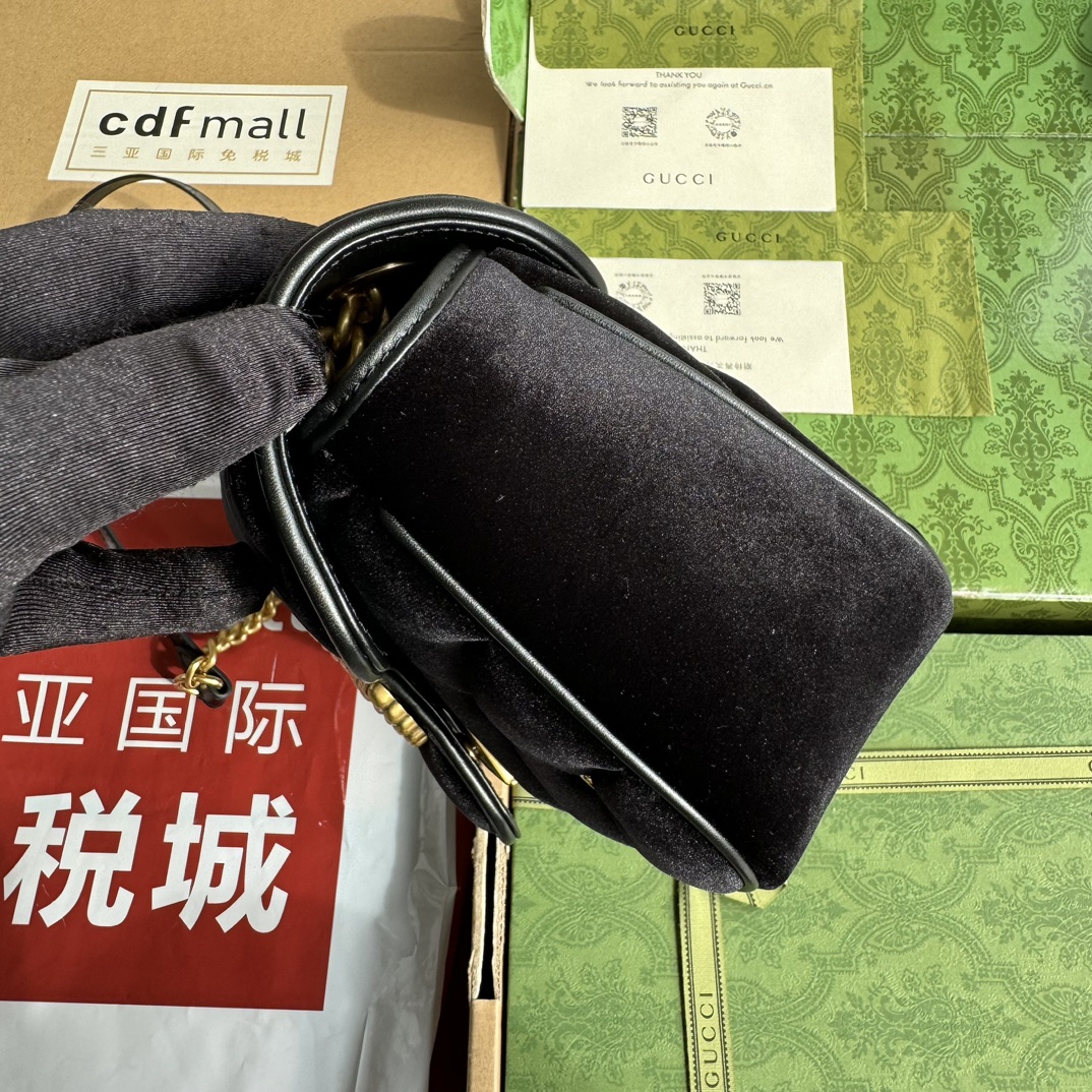 Bagsaaa Gvc*1 GG Marmont Small Shoulder Bag Black Velvet ‎443497 - 26x15x7cm