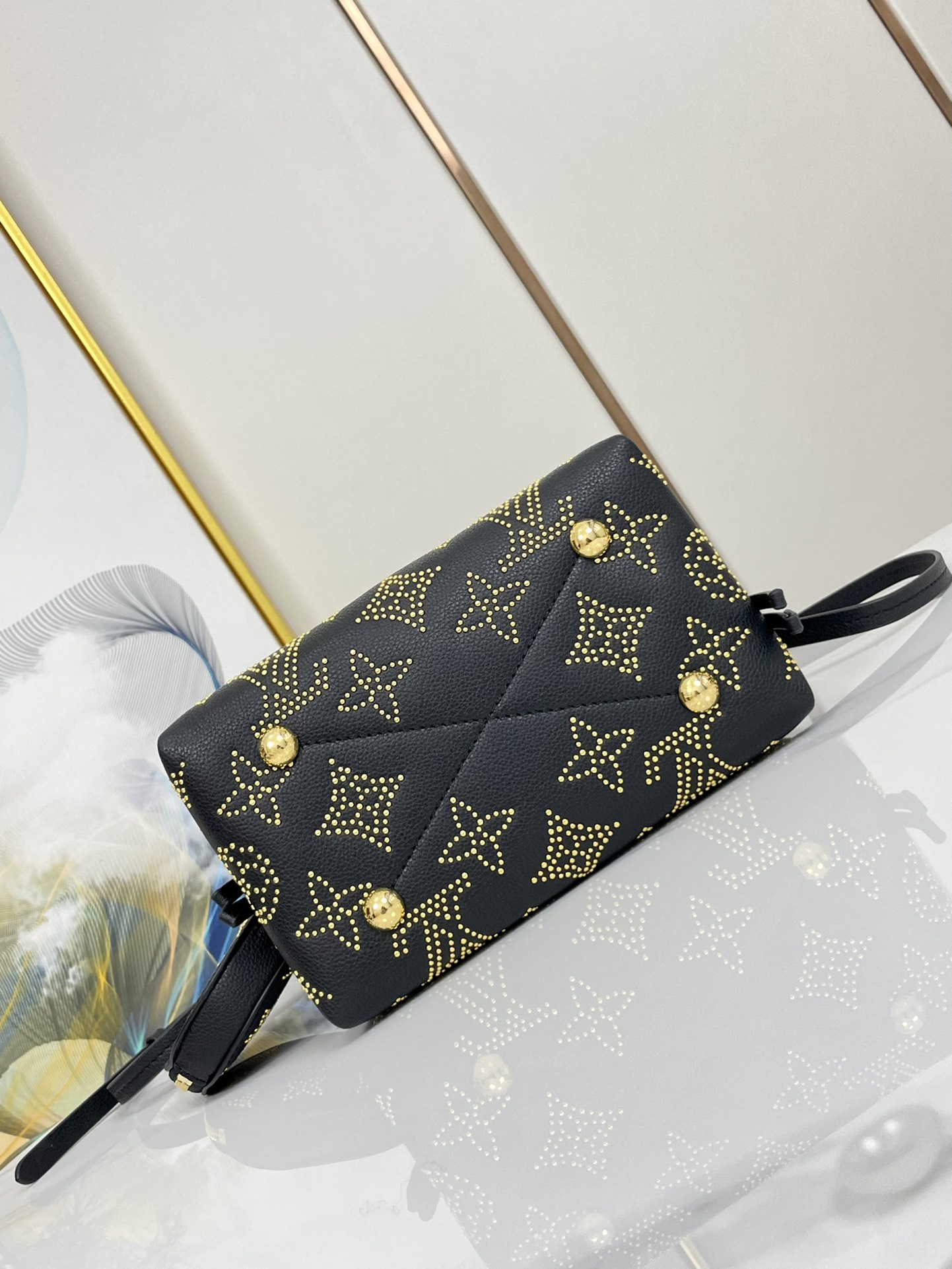 Bagsaaa L0vis Vvtt0n Bella Black Mahina - 19 x 22 x 14 cm