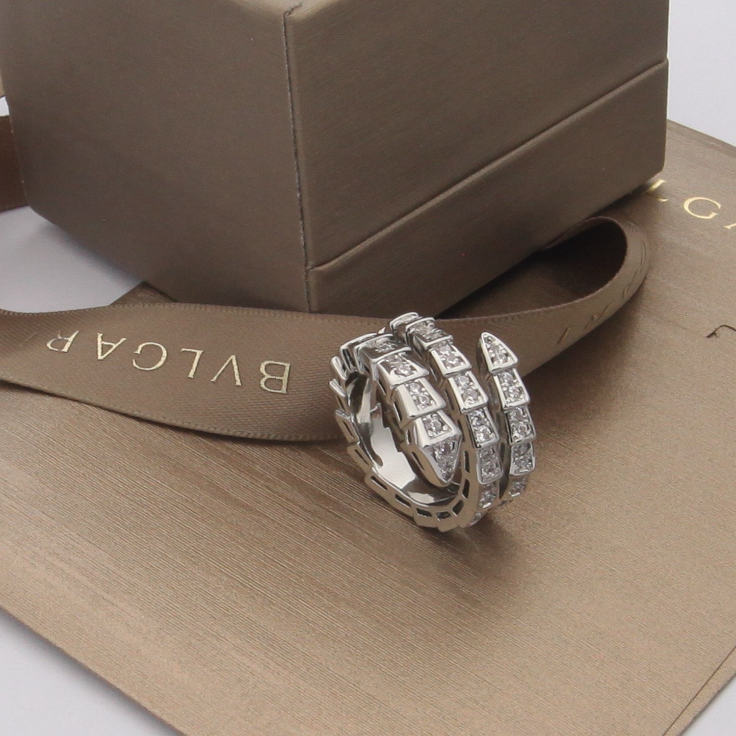 Bagsaaa Bv1g*ai Serpenti Viper 3 Row Ring