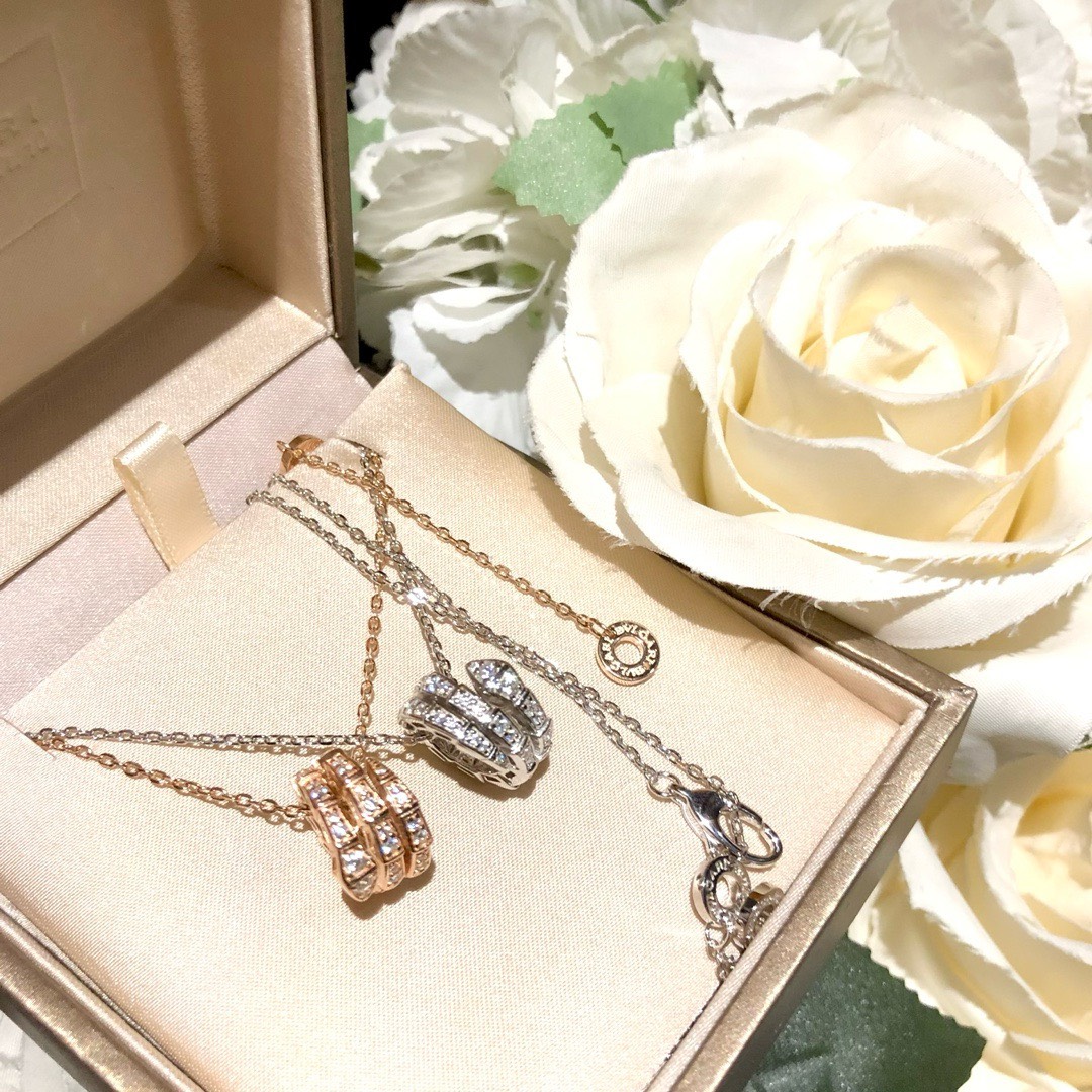 Bagsaaa Bv1g*ai Serpenti D1am0nd Necklace