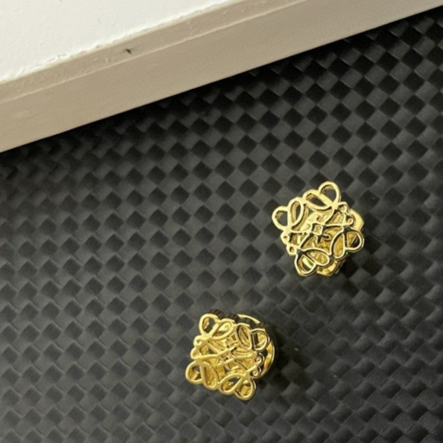 Bagsaaa L0ew* Gold Earrings