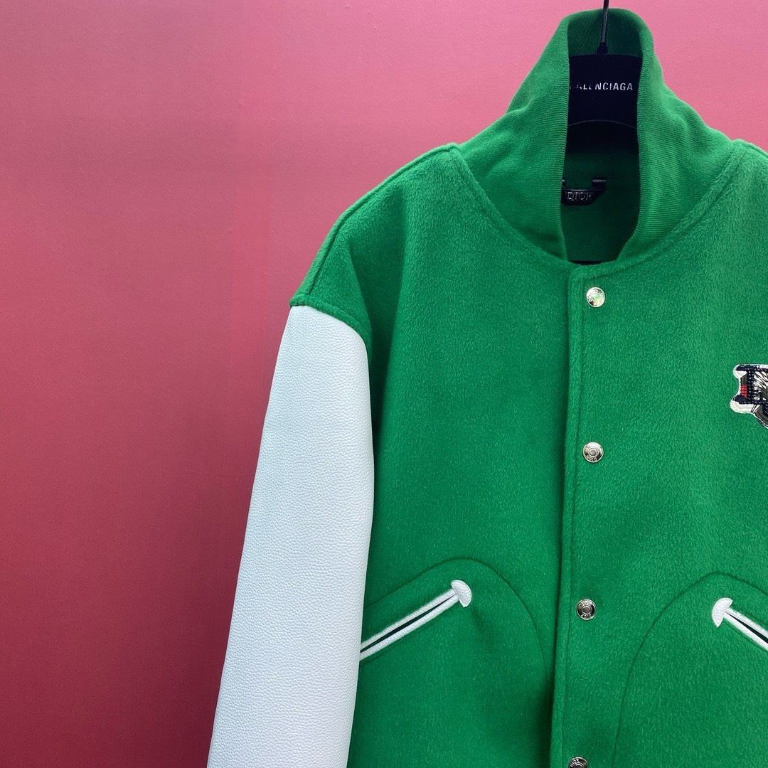 Bagsaaa D10r Baseball Green Jacket