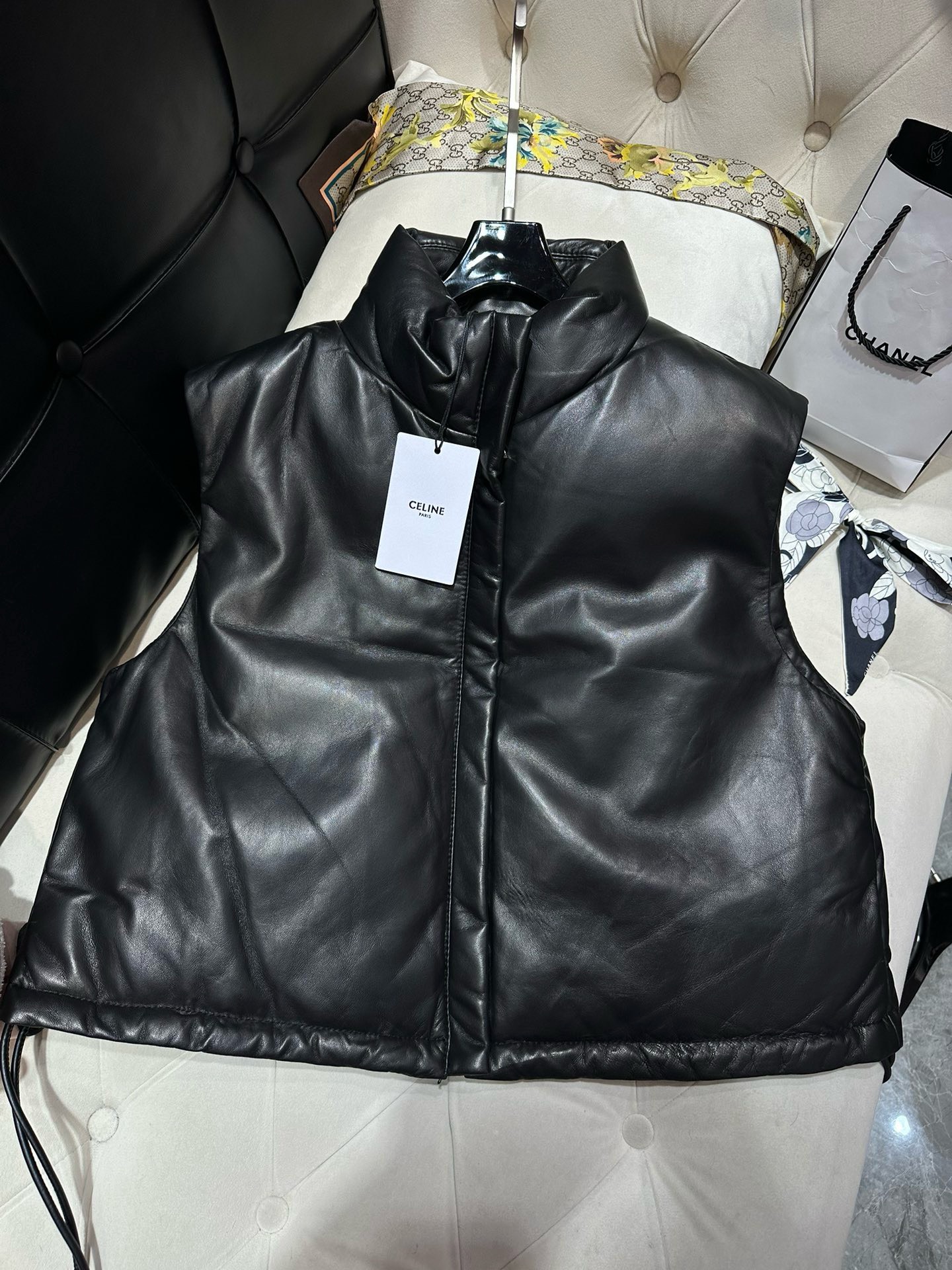 Bagsaaa Ce1i*e Leather Down Black Jacket