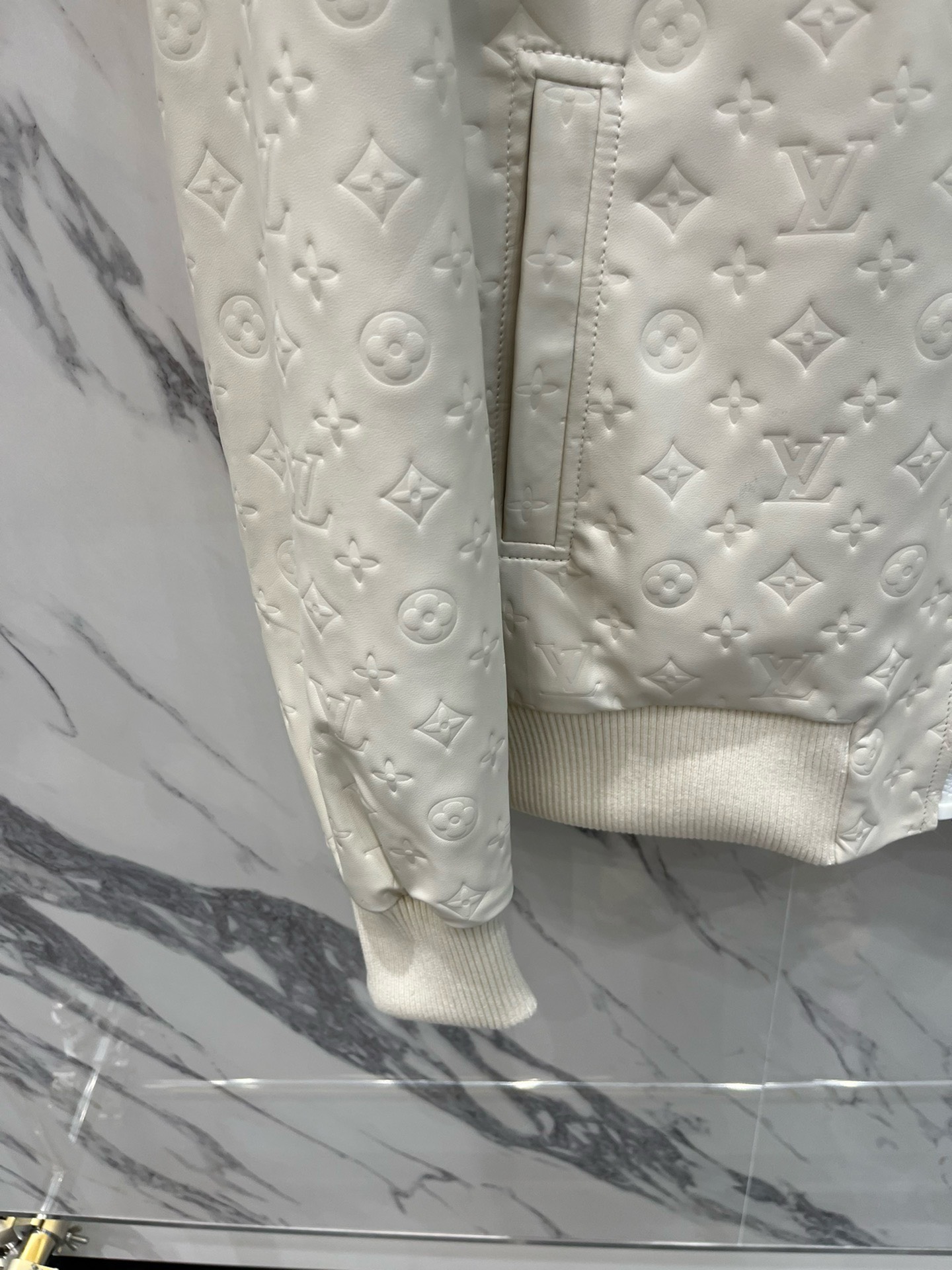Bagsaaa L0vis Vvtt0n Monogram Leather Jacket in white