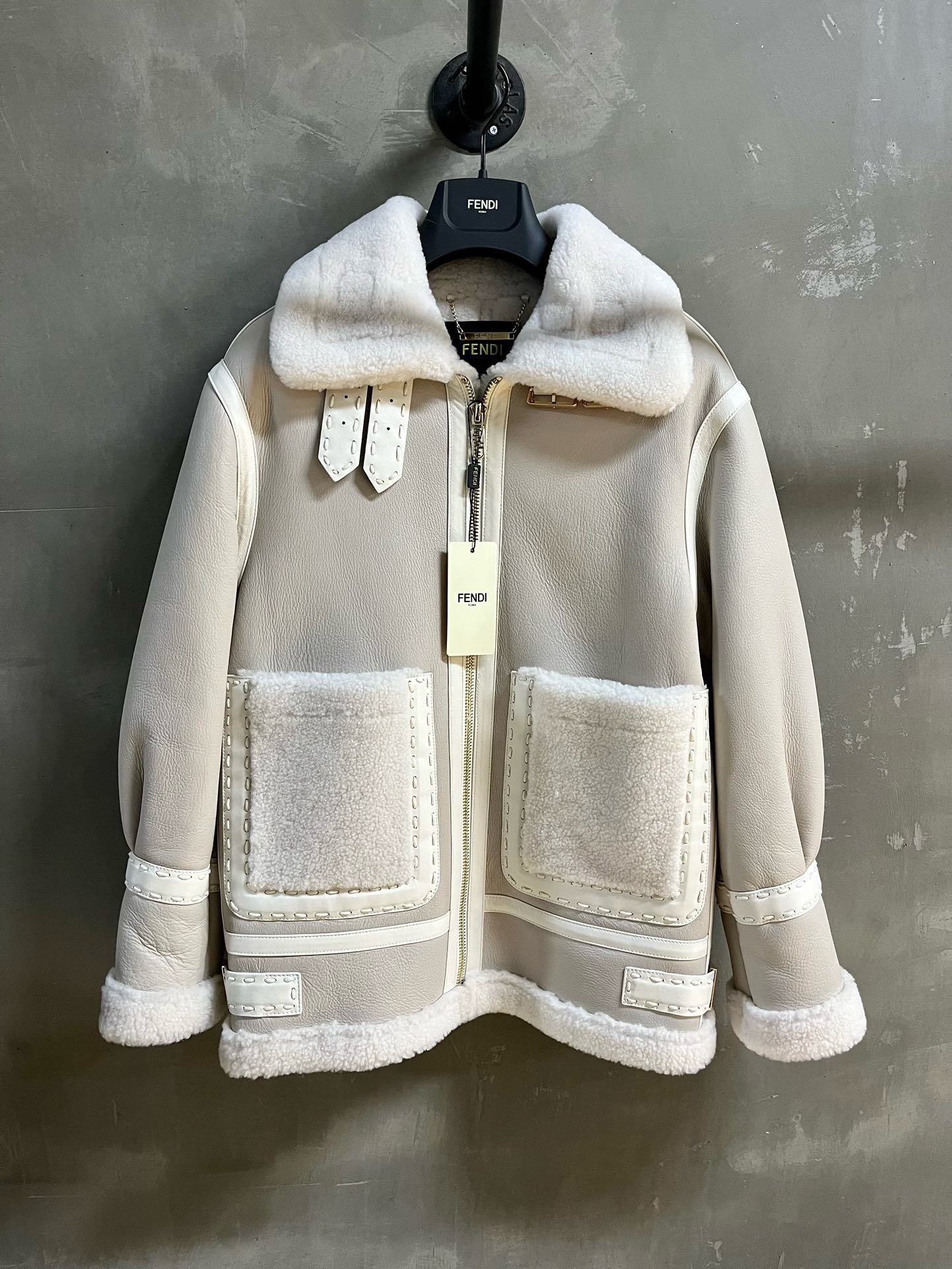 Bagsaaa F**di White Shearling Jacket
