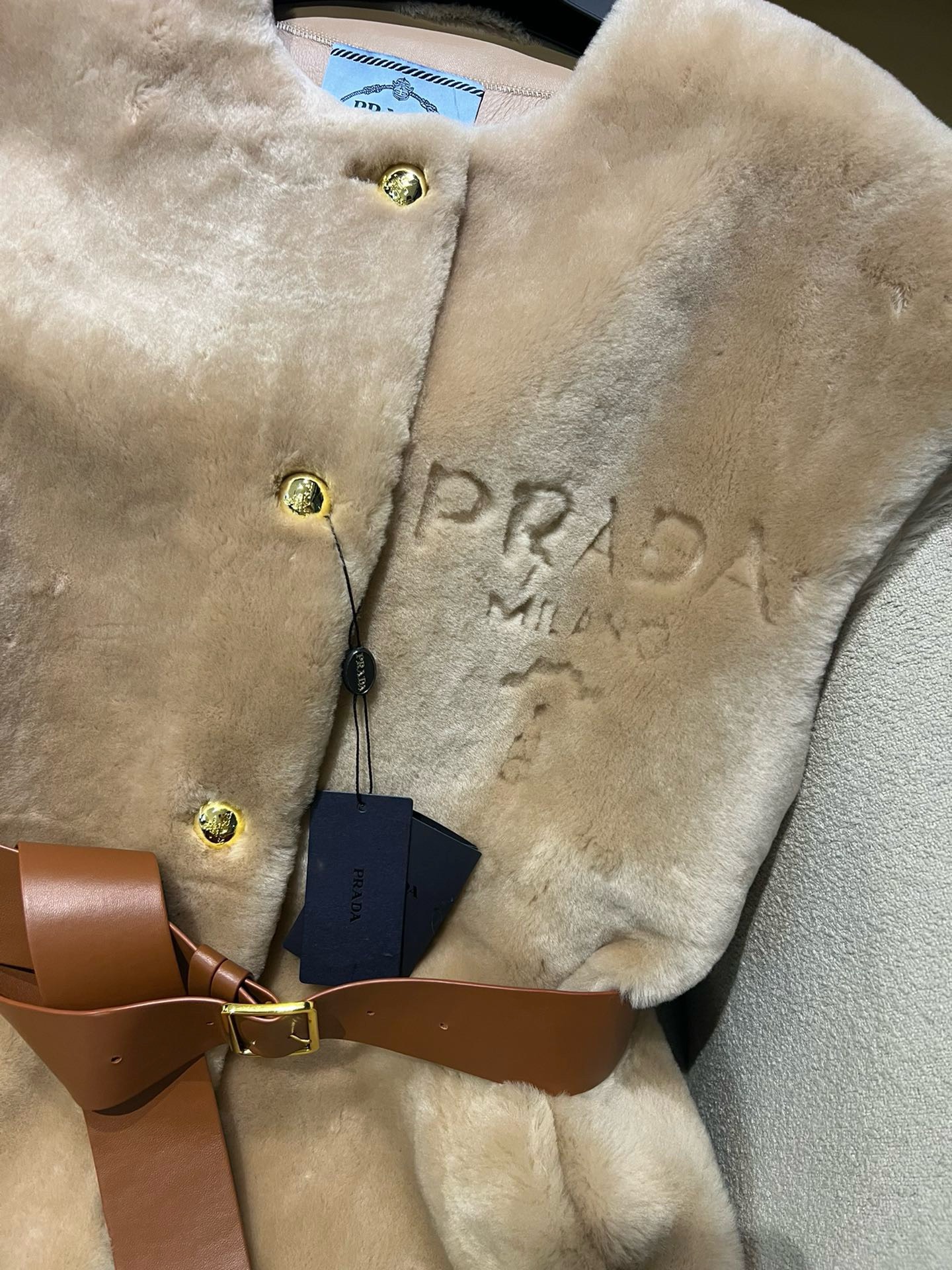 Bagsaaa Pra*a Waistcoat Fur In Beige