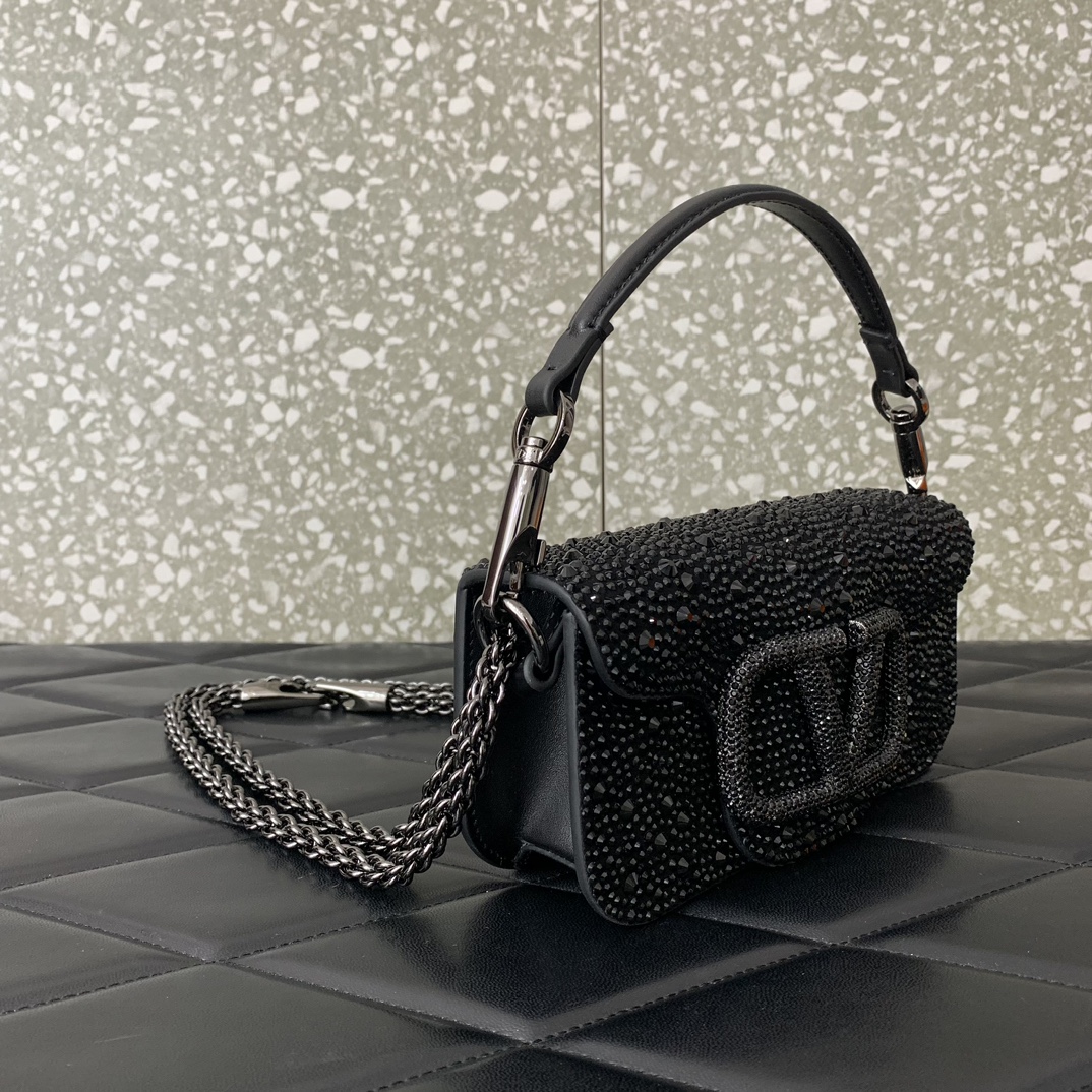 Bagsaaa Va1e*ntin0 Garavani Mini loco Black Stone - 19x10.5x5cm