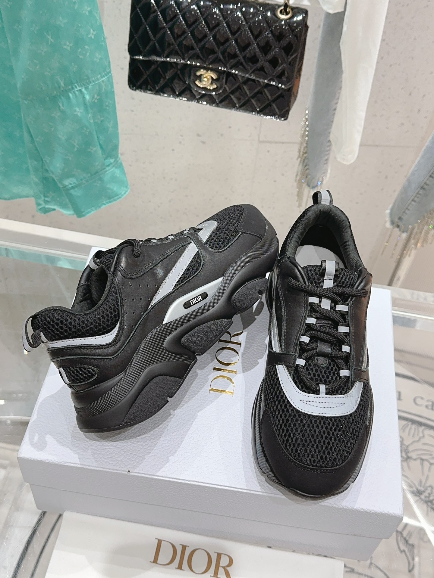 Bagsaaa D10r EssentialsB22 SNEAKER Black Technical Mesh and Smooth Calfskin