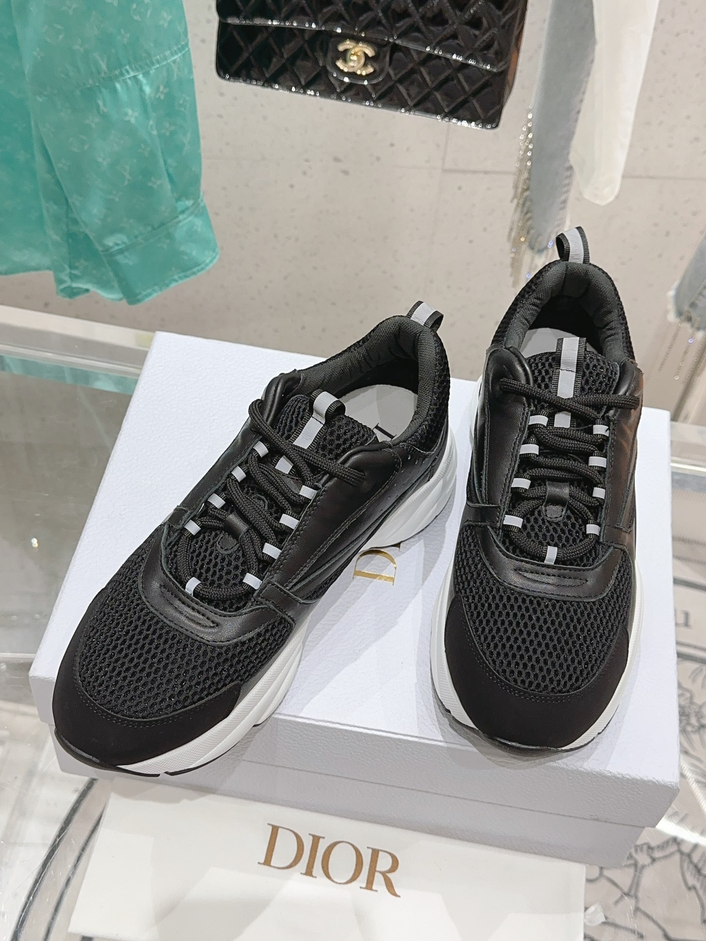 Bagsaaa D10r Essentials B22 SNEAKER Black And White Technical Mesh and Smooth Calfskin