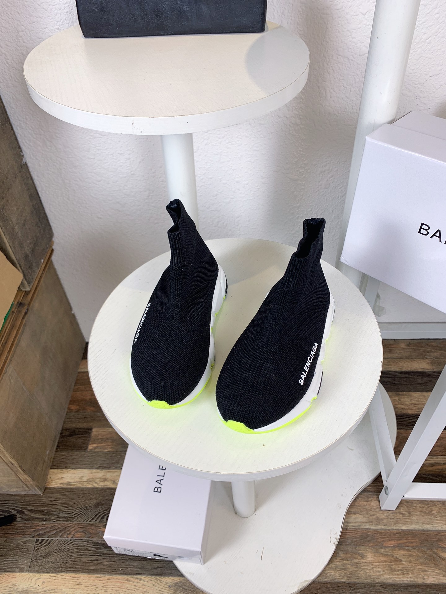 Bagsaaa Ba1en*iaga Speed Runner 2.0 Trainer All Black& Yellow