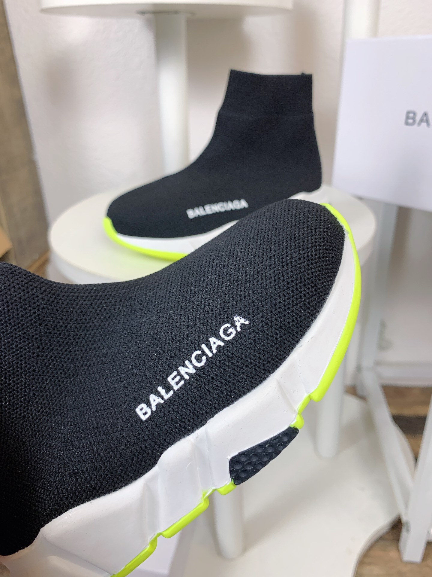 Bagsaaa Ba1en*iaga Speed Runner 2.0 Trainer All Black& Yellow